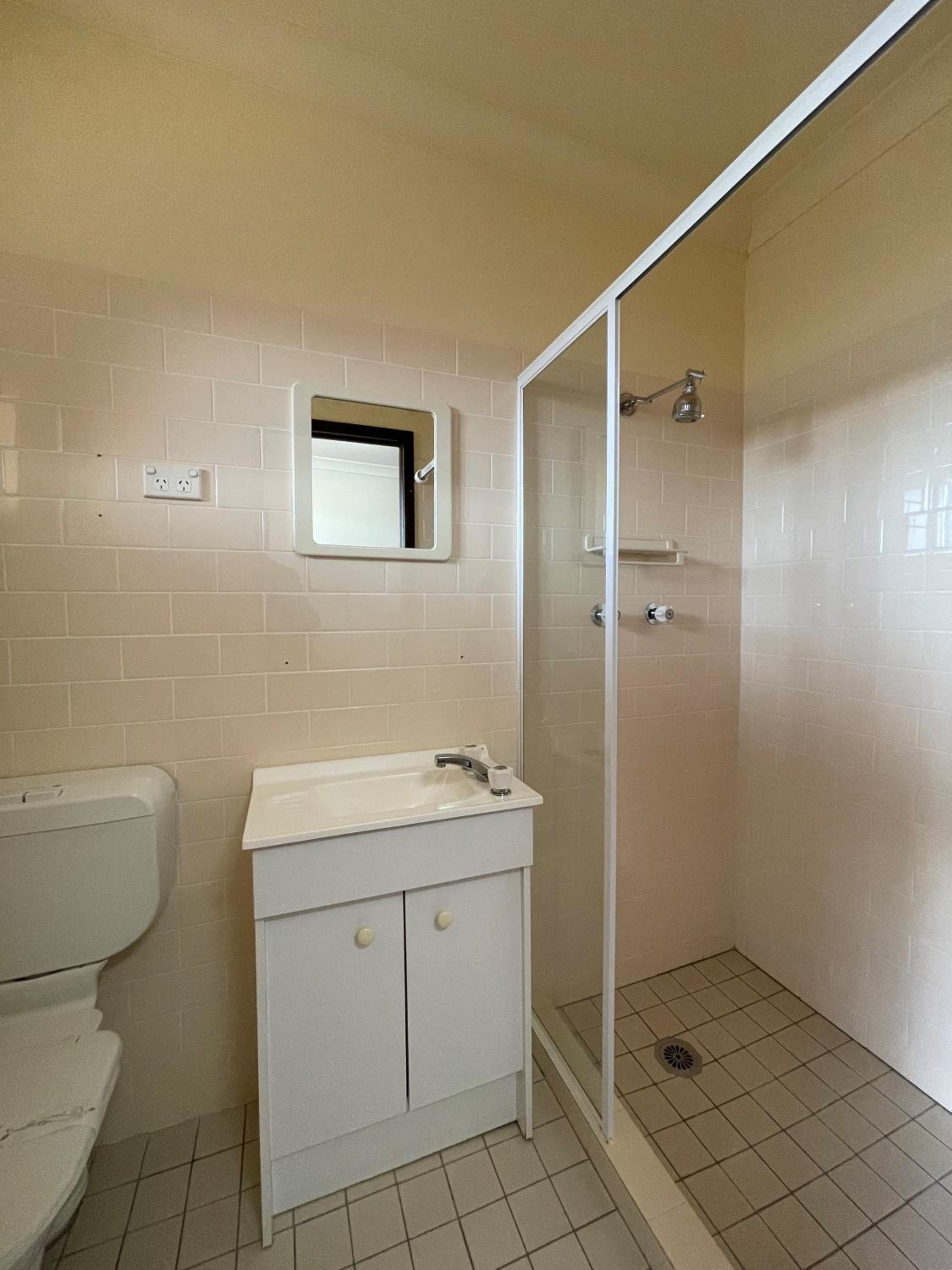 Budget Cabin photo 2