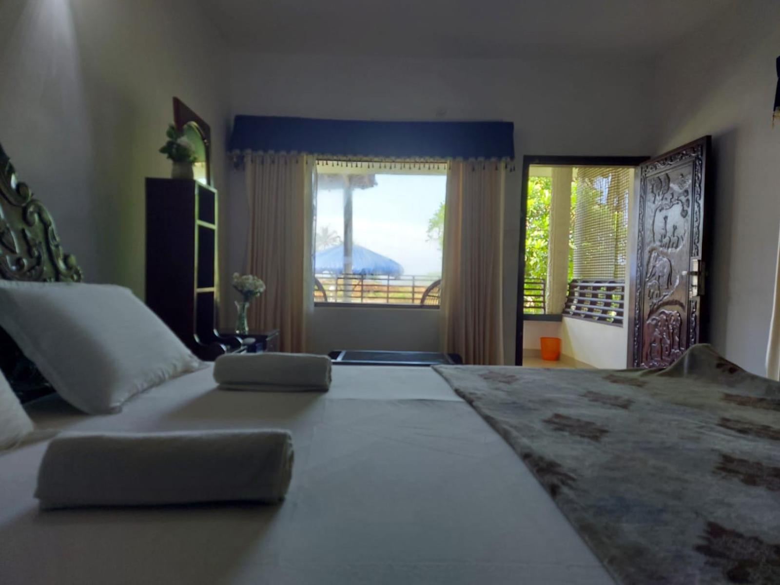 Deluxe Double Room with Sea View