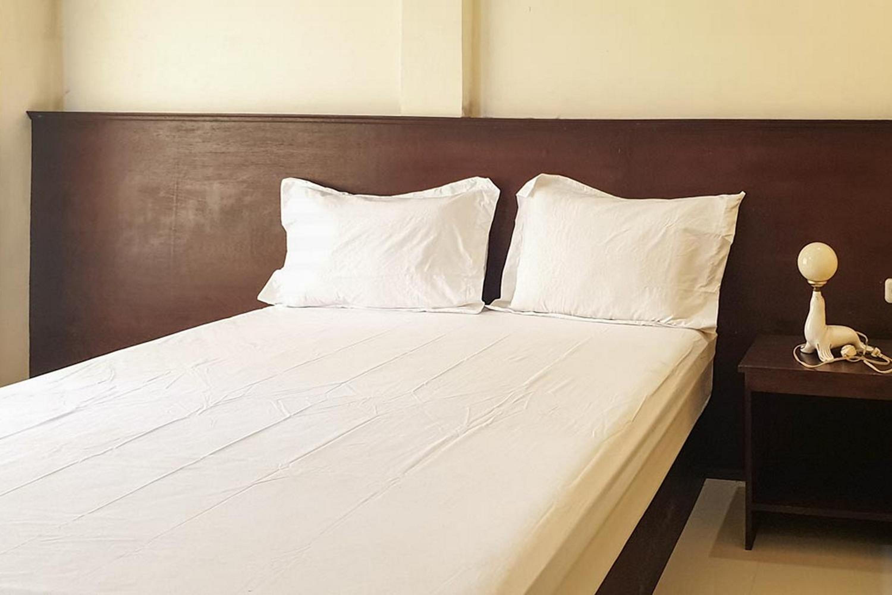 Deluxe Room - Photo 8