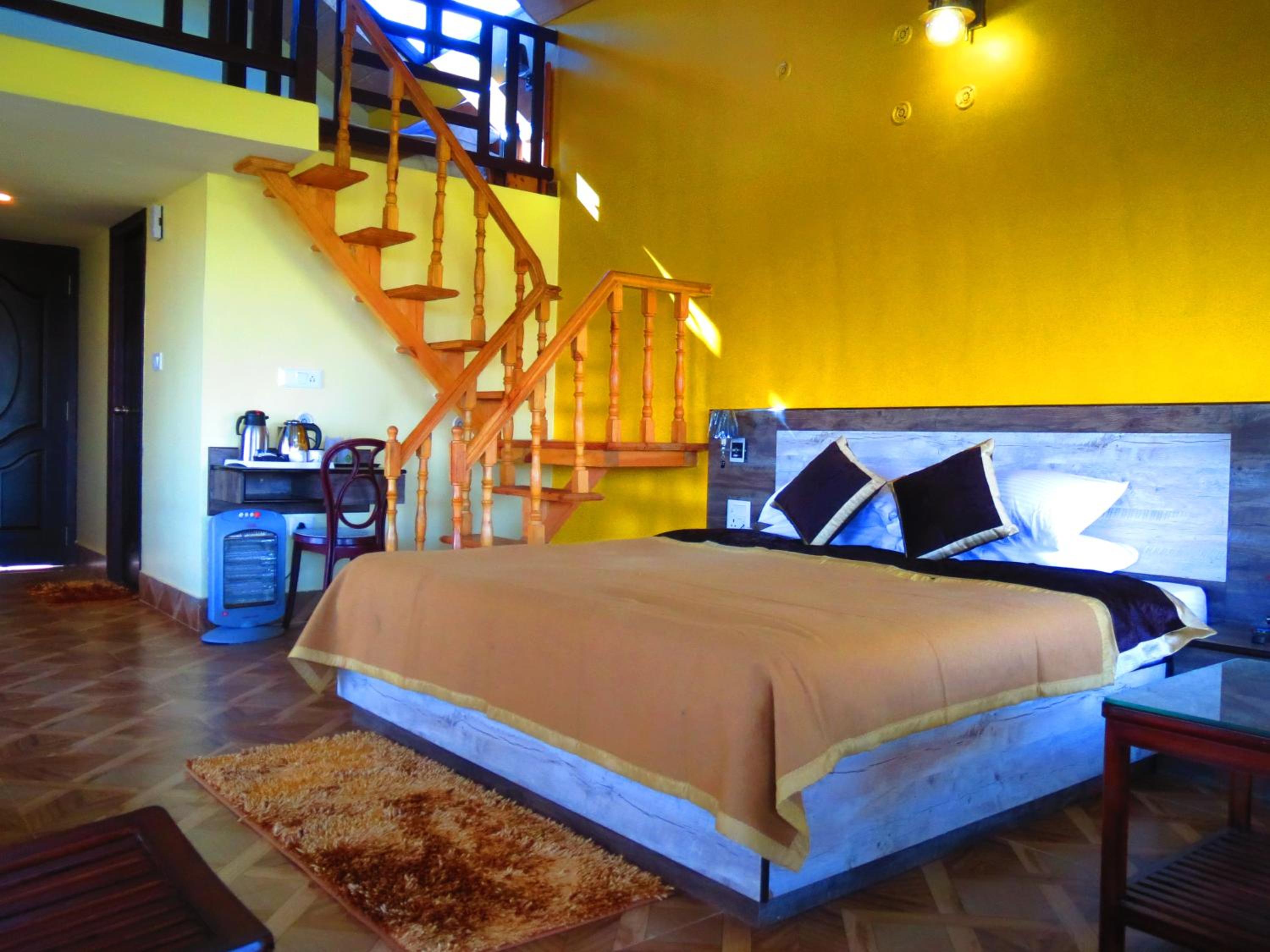 Superior King Room - Photo 1