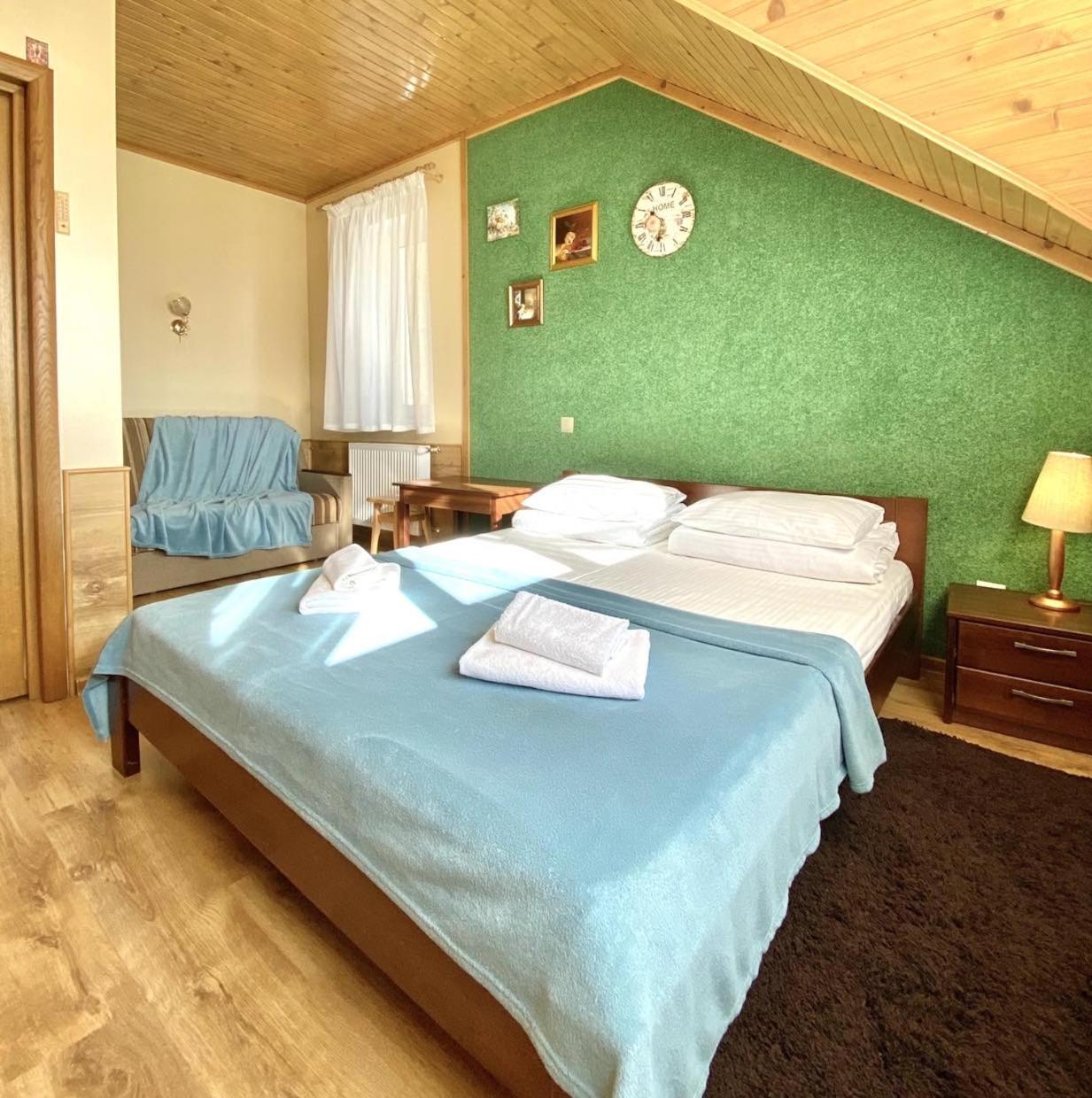 Triple Room with Mountain View photo 2