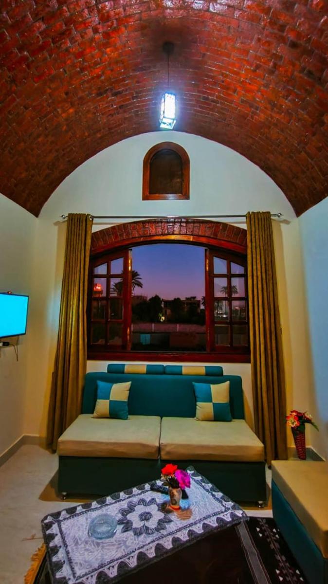 One-Bedroom Apartment - Photo 15