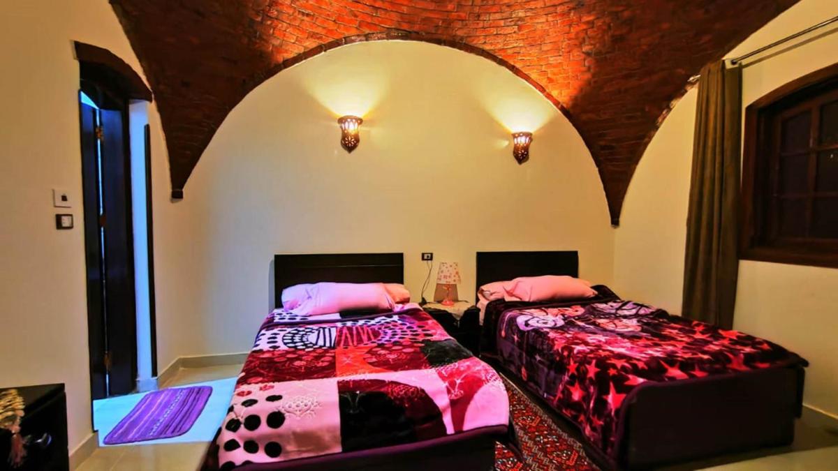 One-Bedroom Apartment - Photo 7