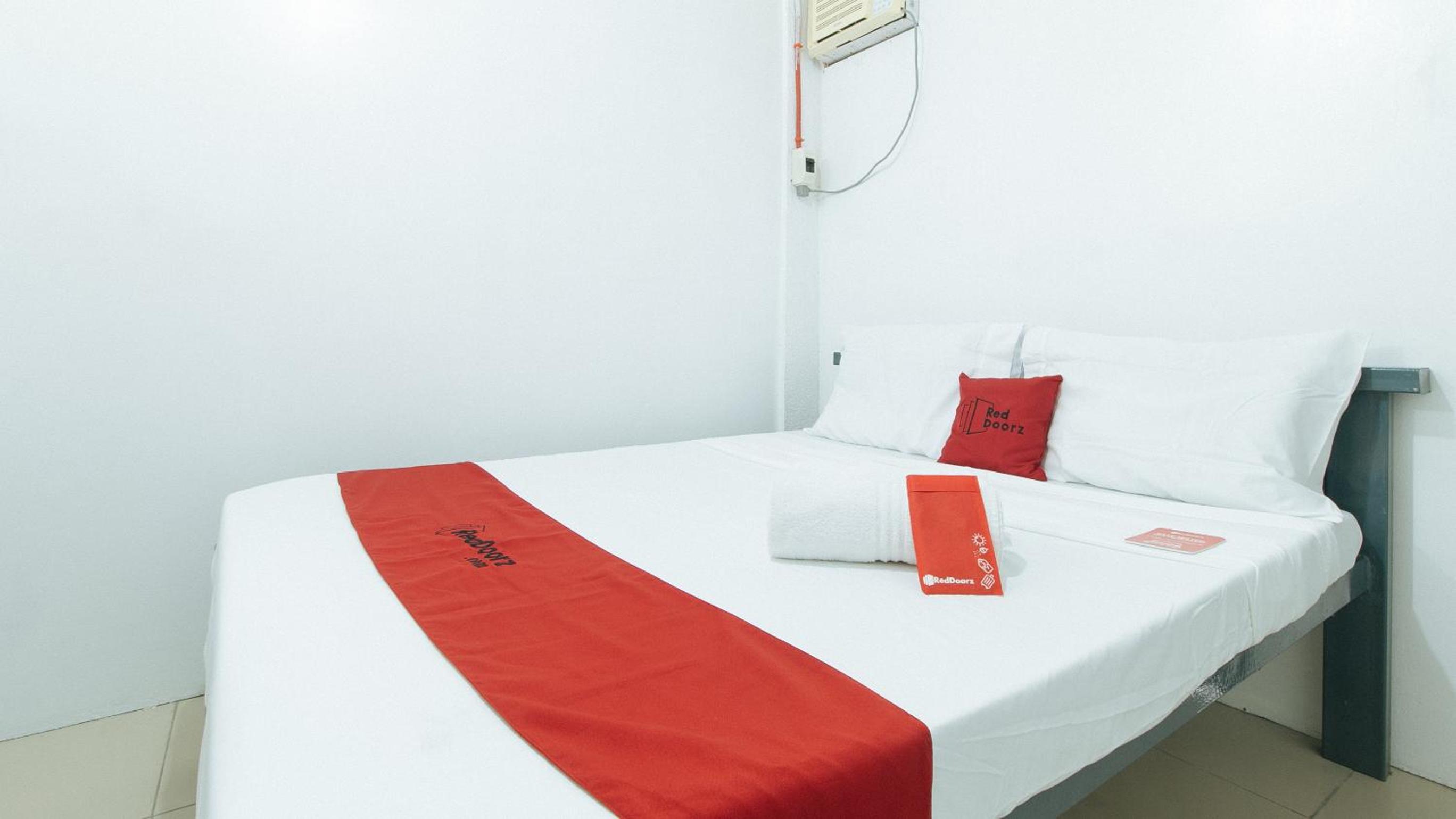 Standard Double Room - Photo 3