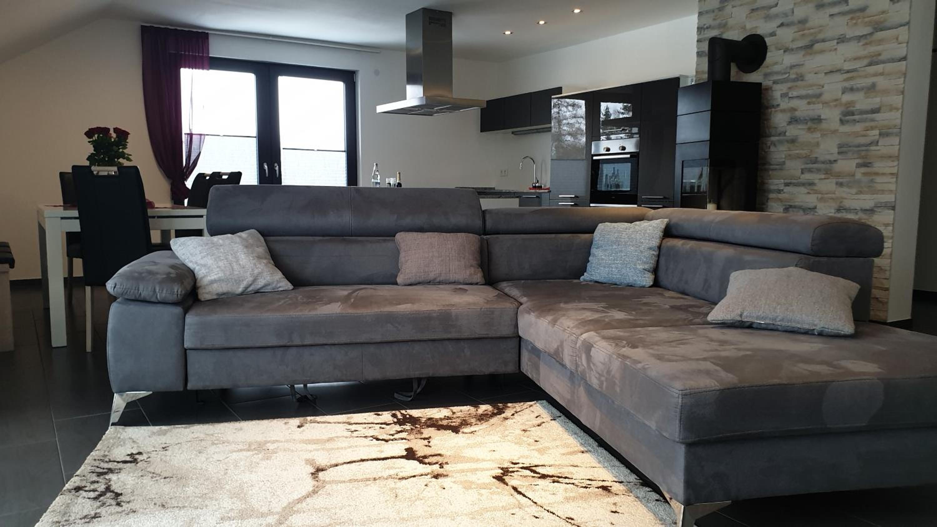 One-Bedroom Apartment - Photo 18