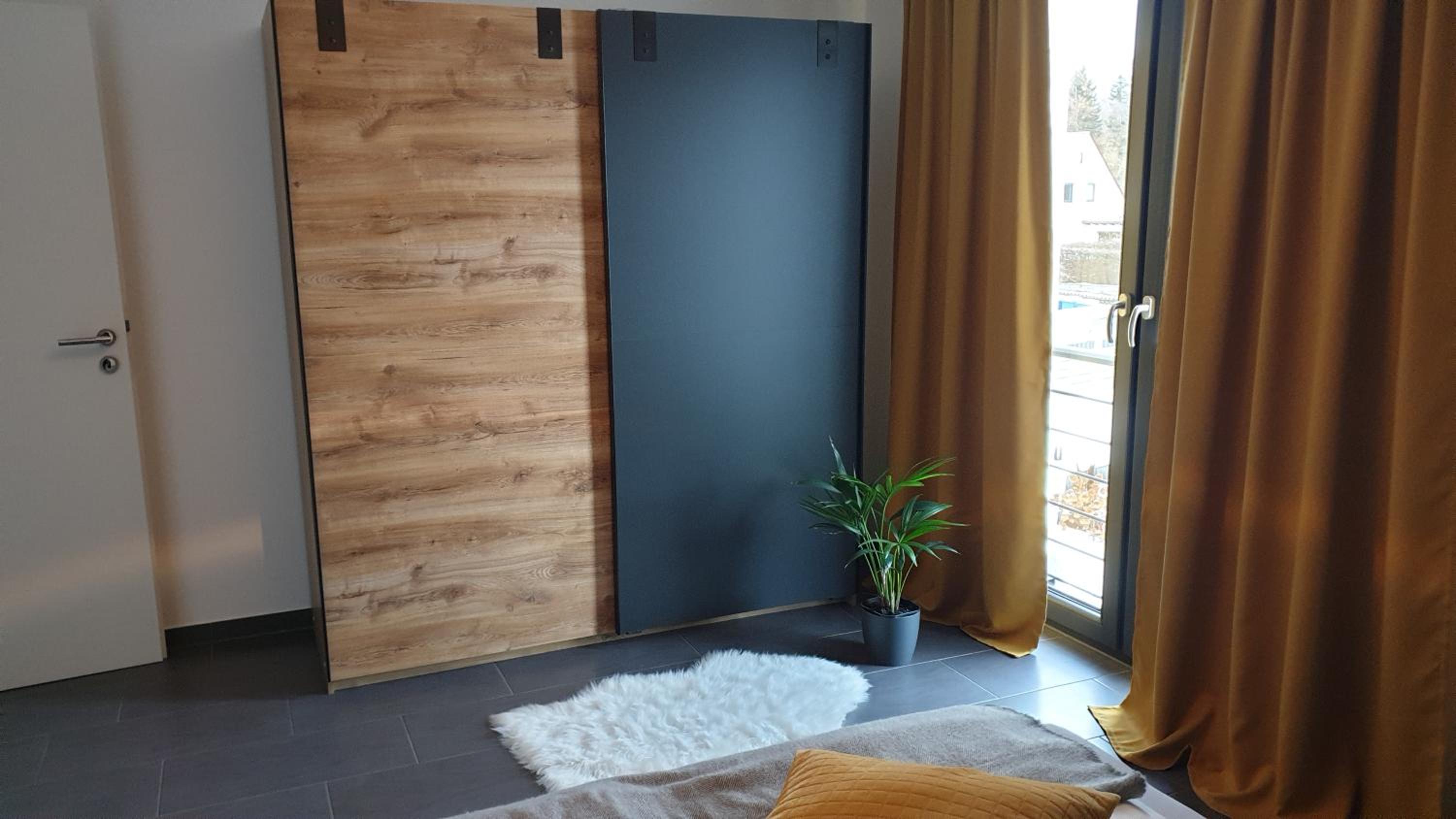 One-Bedroom Apartment - Photo 15