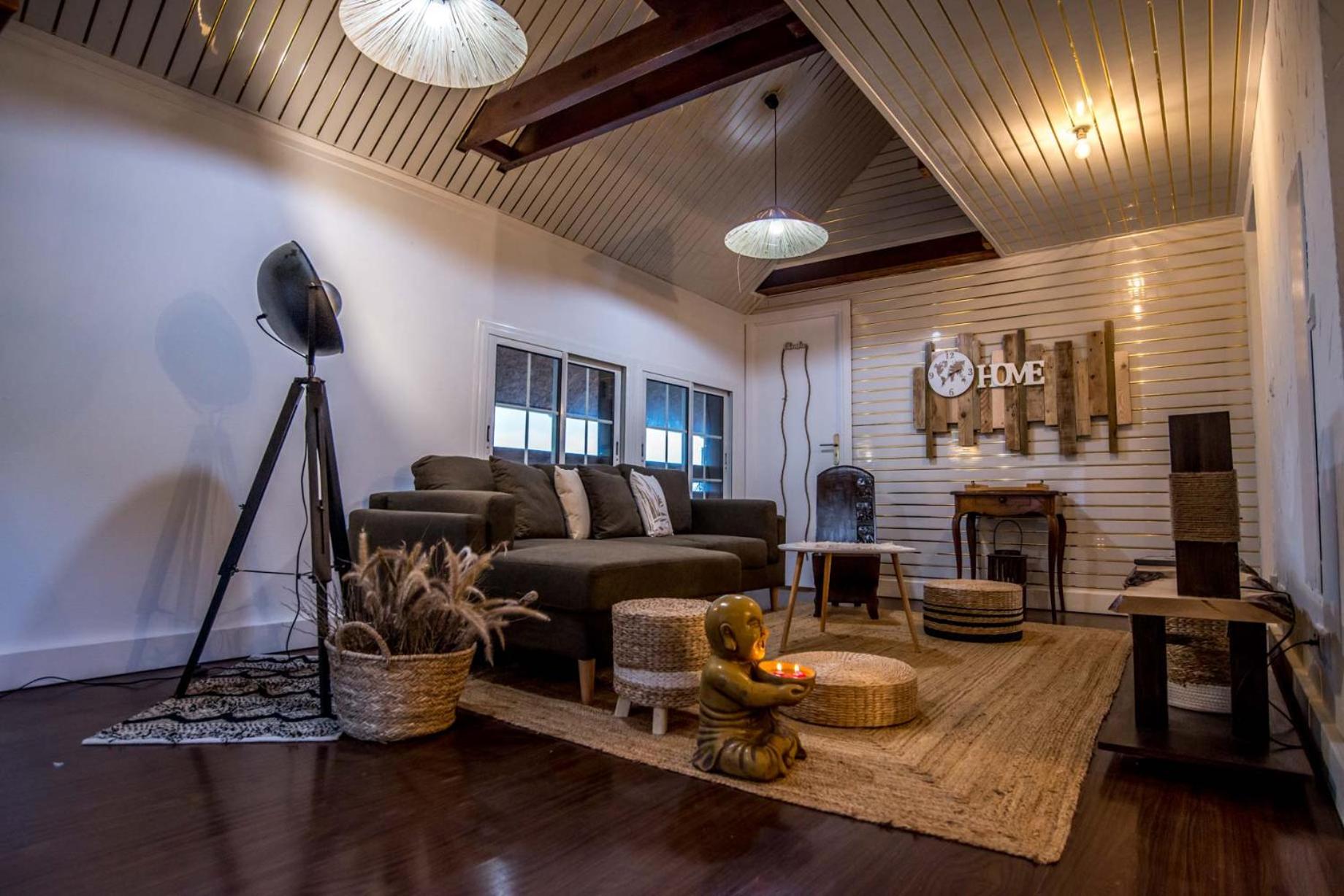 Two-Bedroom Apartment - Photo 9