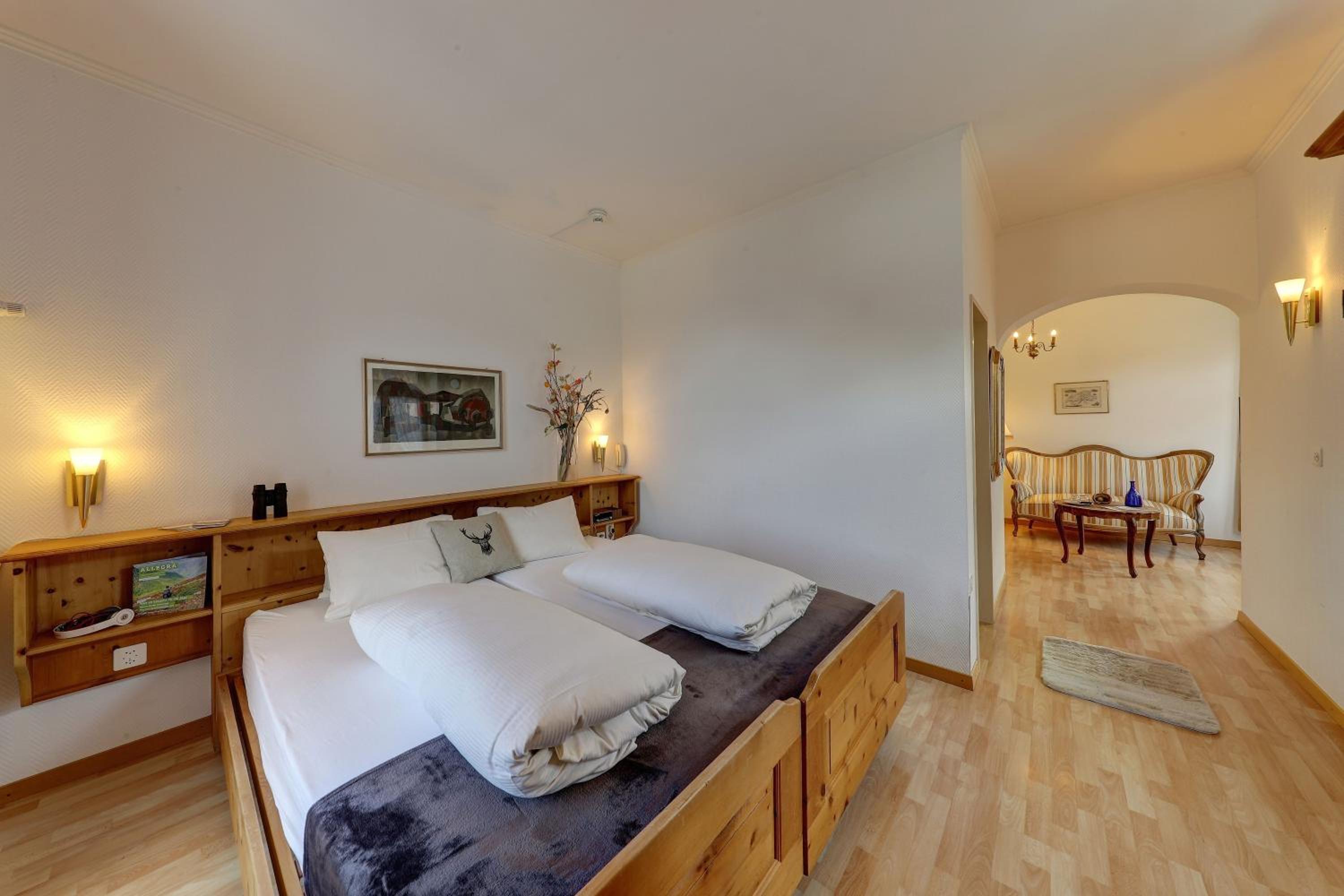 Double Room - Photo 3