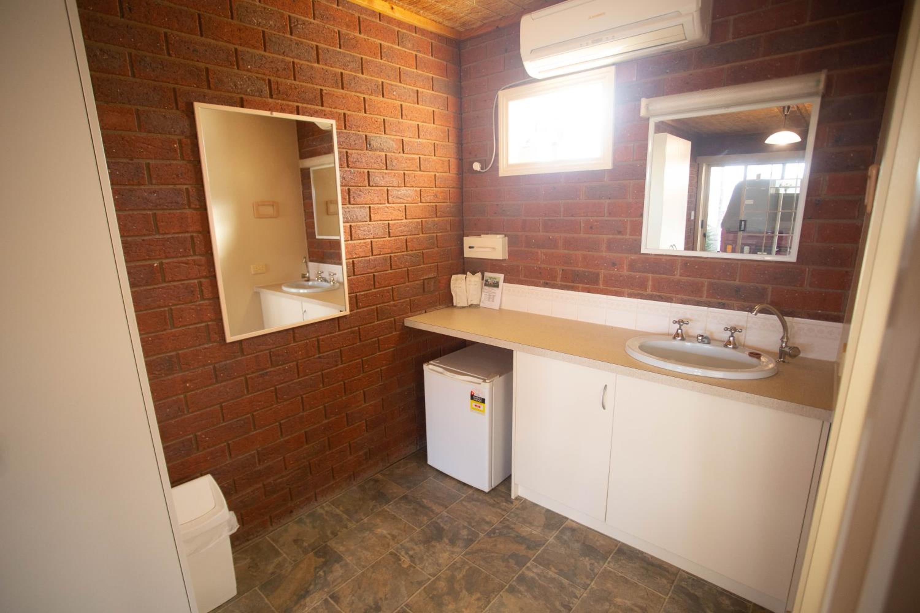 Triple Room - Photo 3