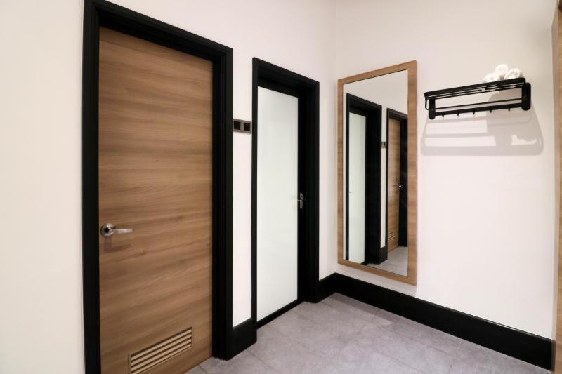 Executive Room - Photo 5