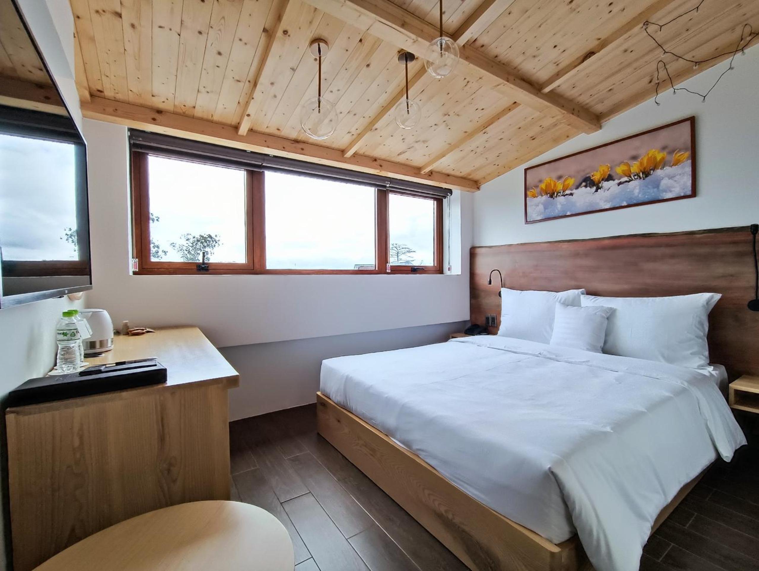 Superior Double Room - Photo 1