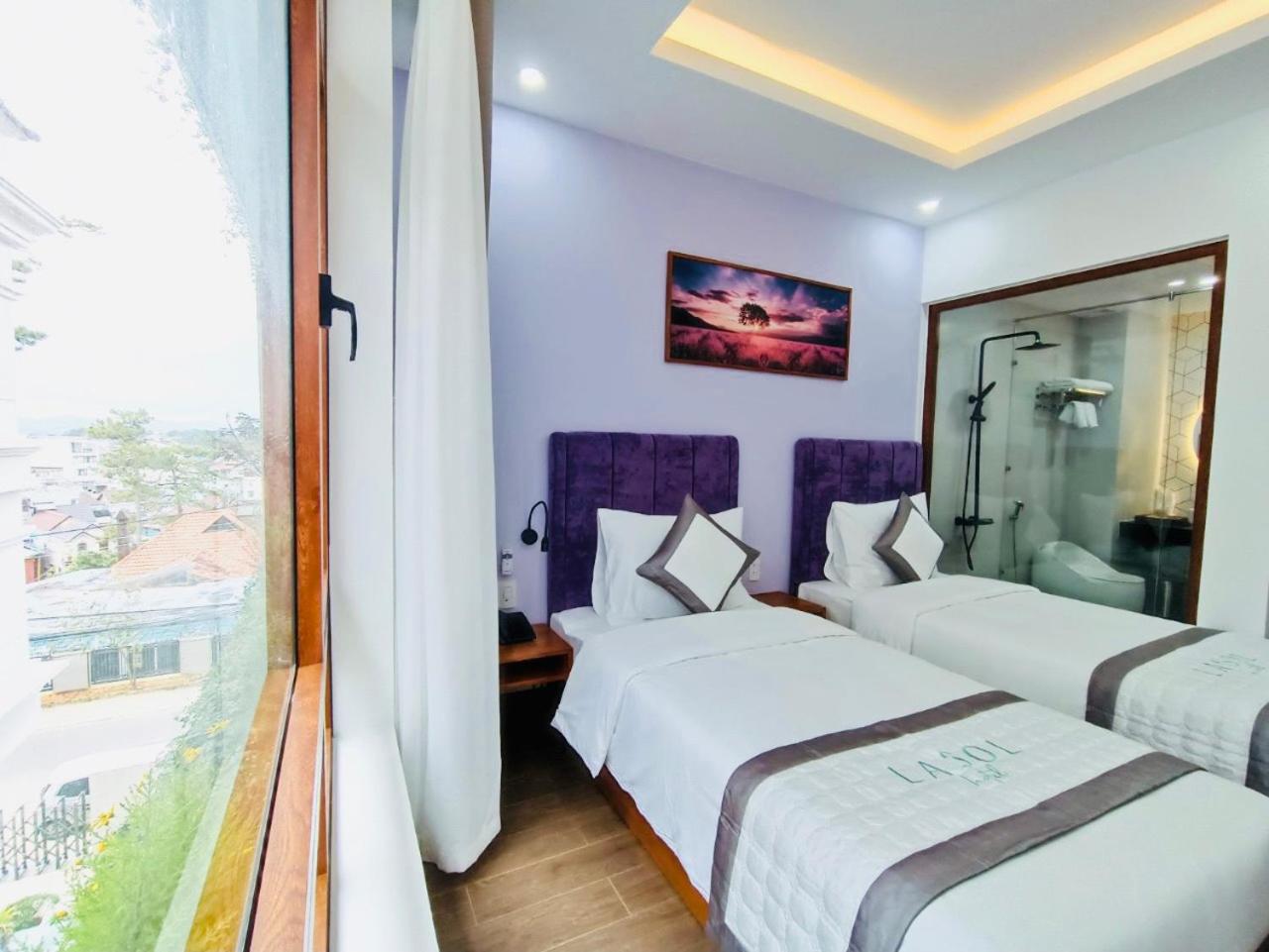 Deluxe Twin Room - Photo 2