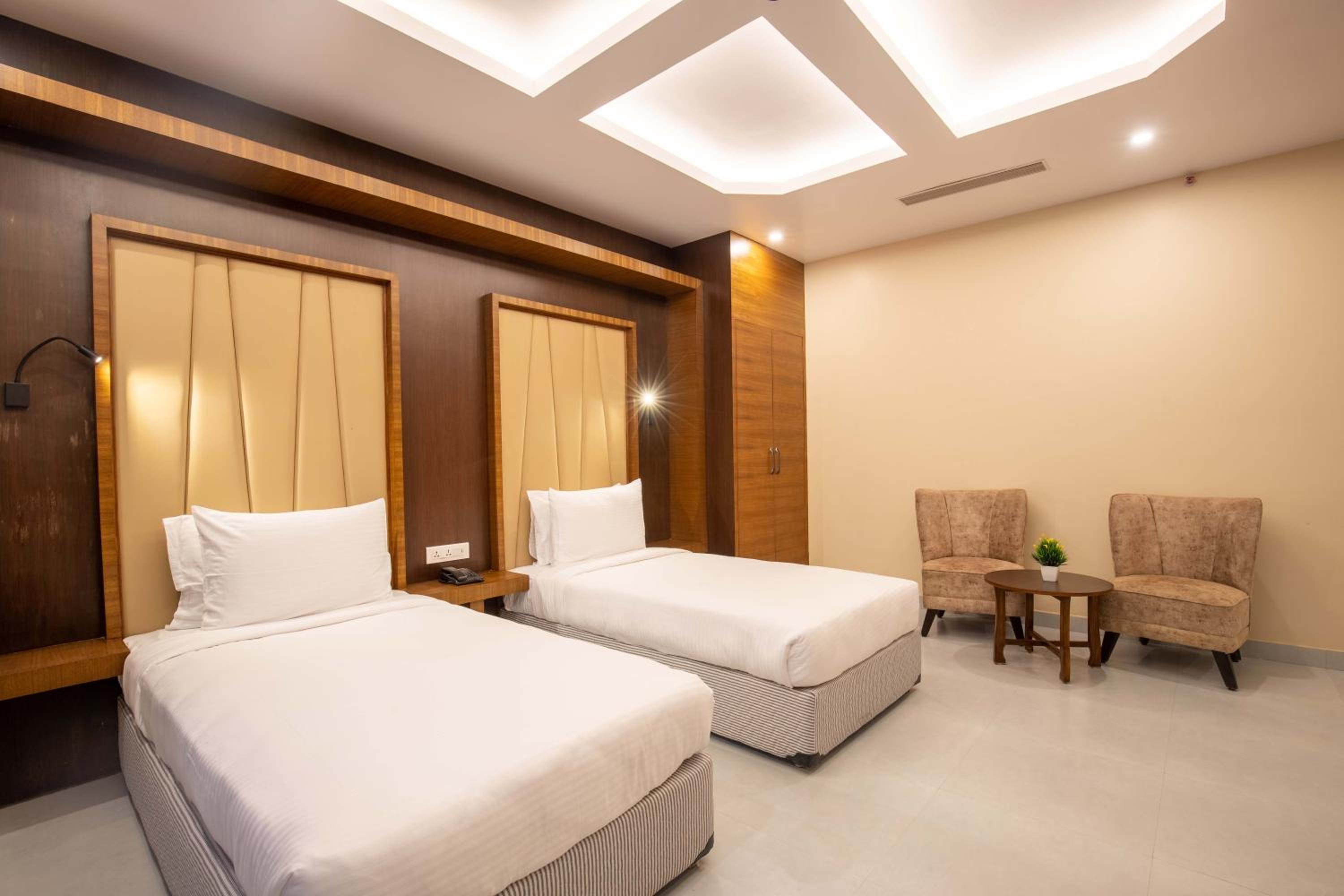 Deluxe Twin Room - Photo 28