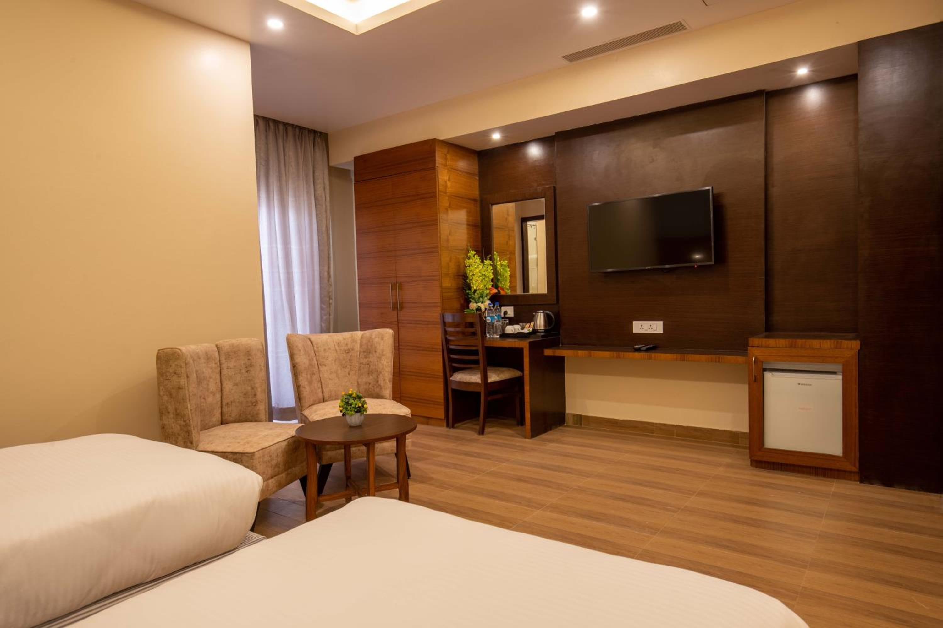 Deluxe Twin Room - Photo 4