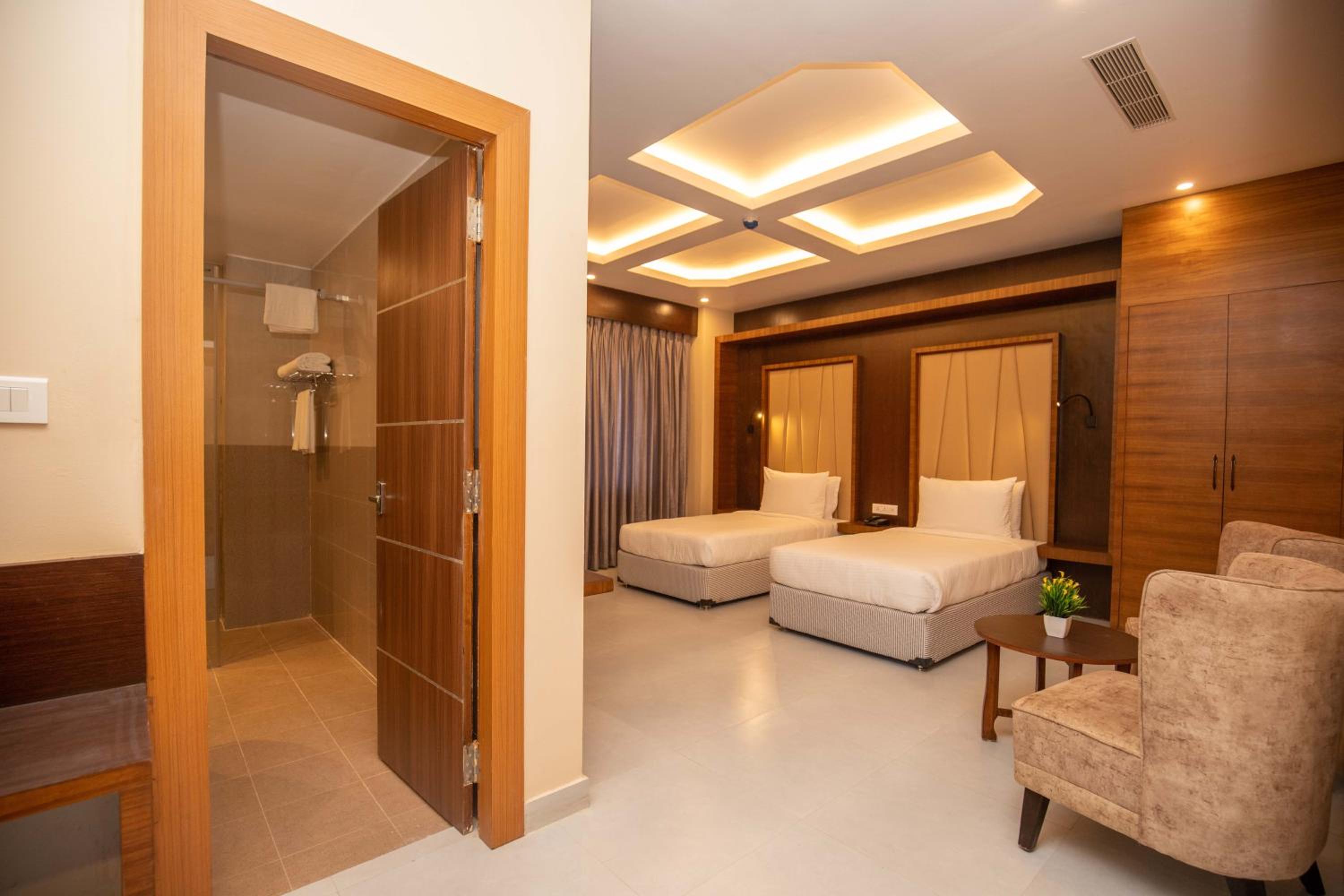 Deluxe Twin Room - Photo 19
