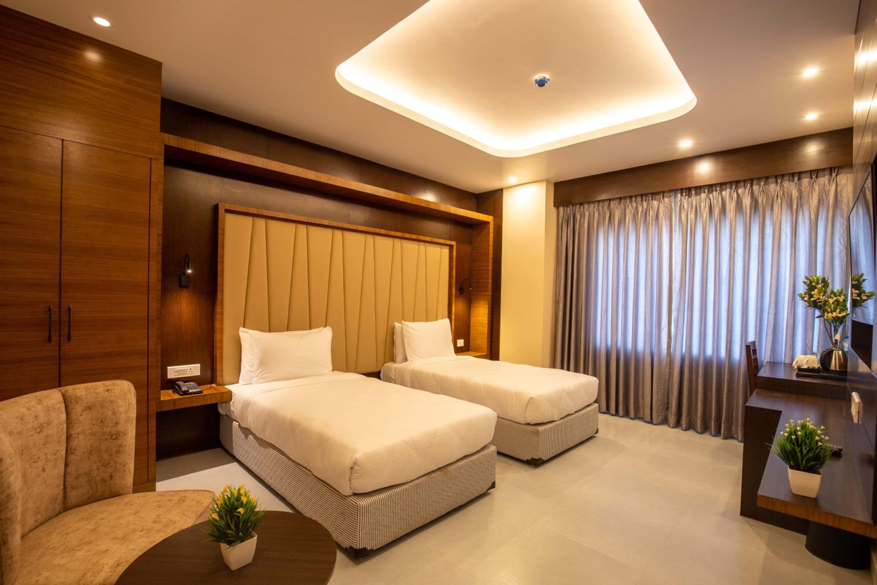 Deluxe Twin Room - Photo 29