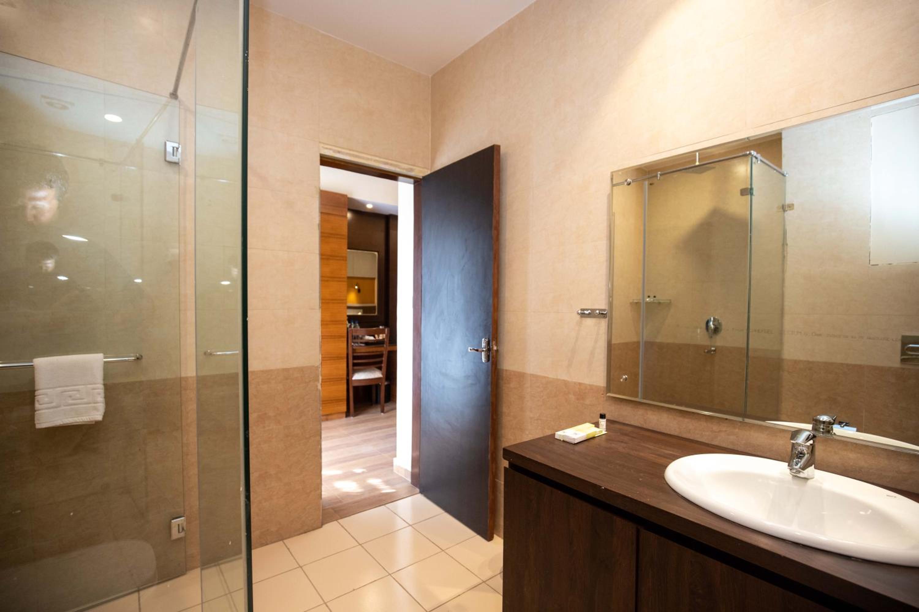 Junior Suite - Photo 4