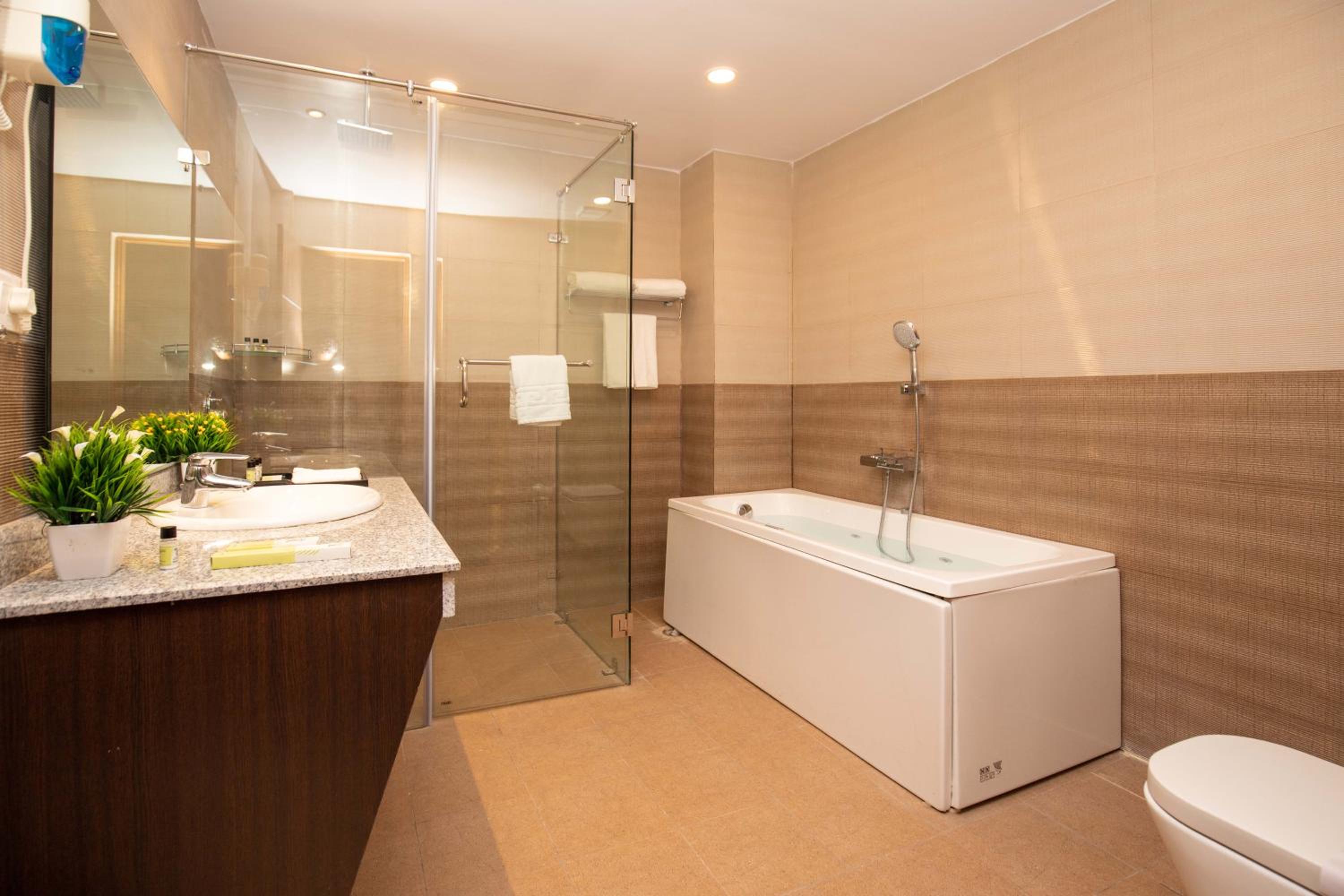 Junior Suite - Photo 12