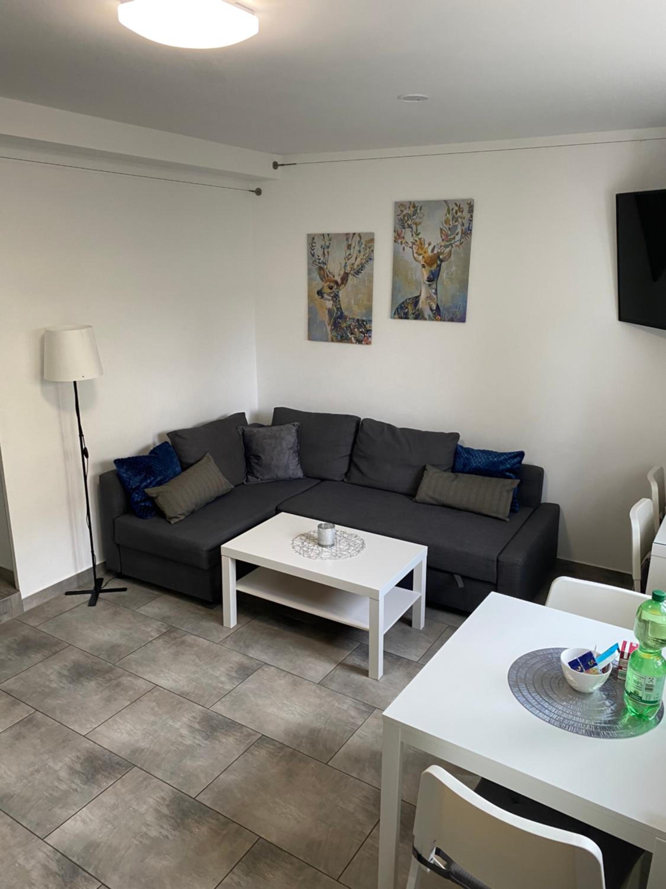 Apartment photo 1