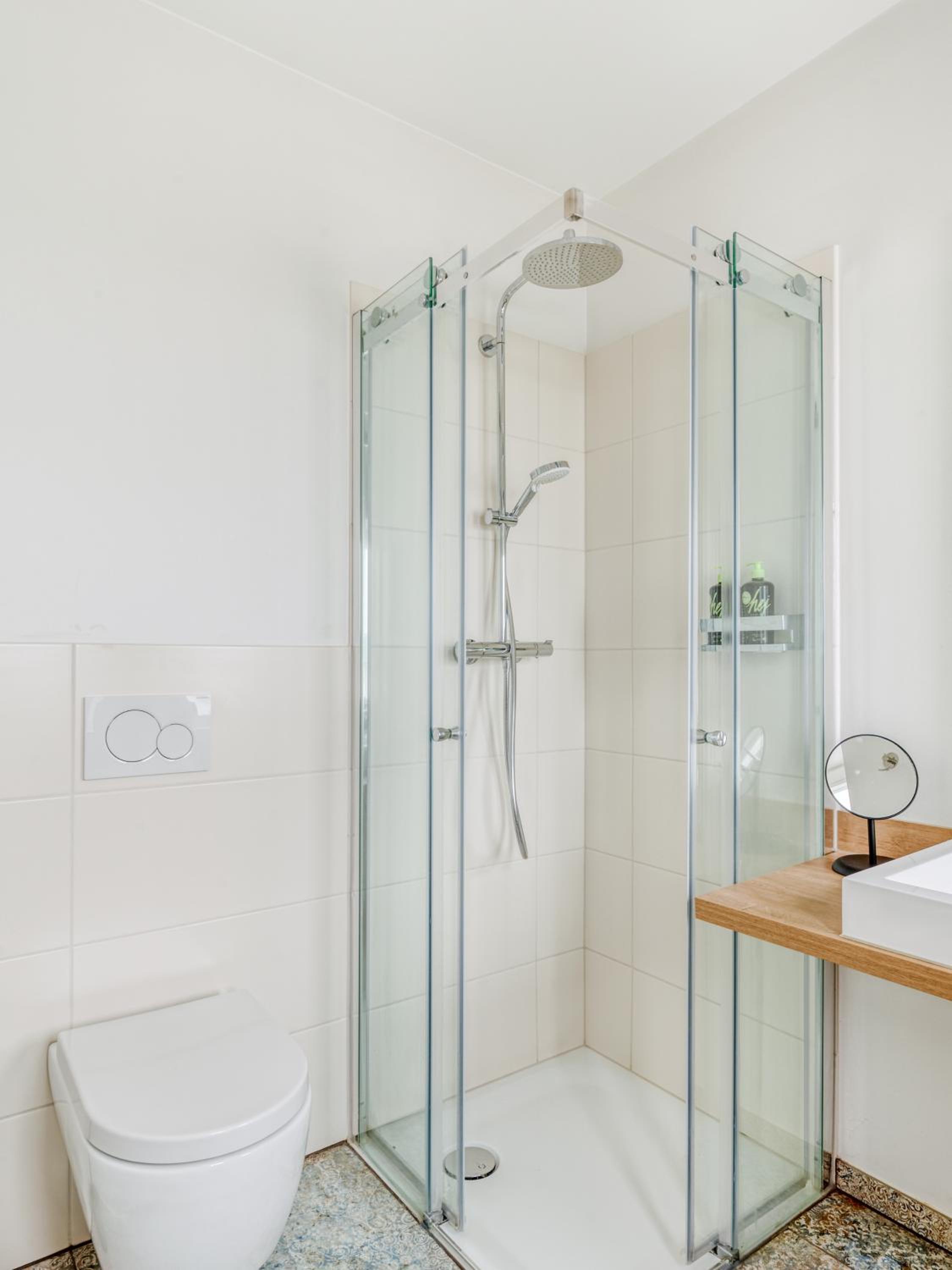 Single Suite photo 2