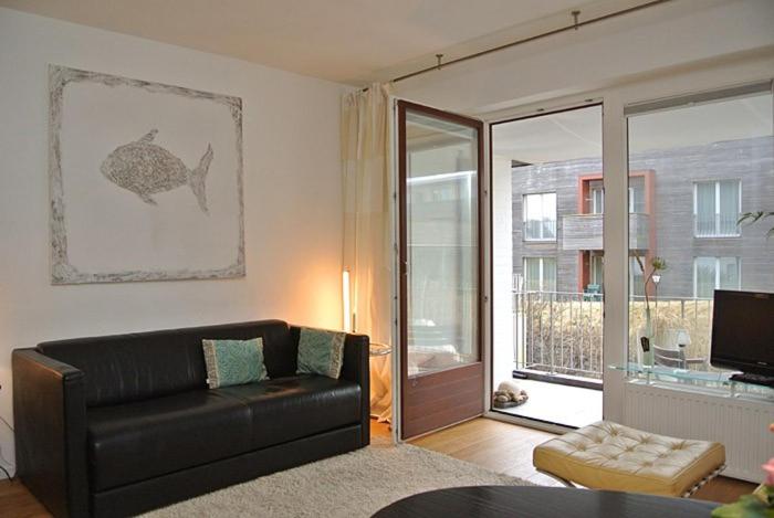 Apartment with Balcony photo 2