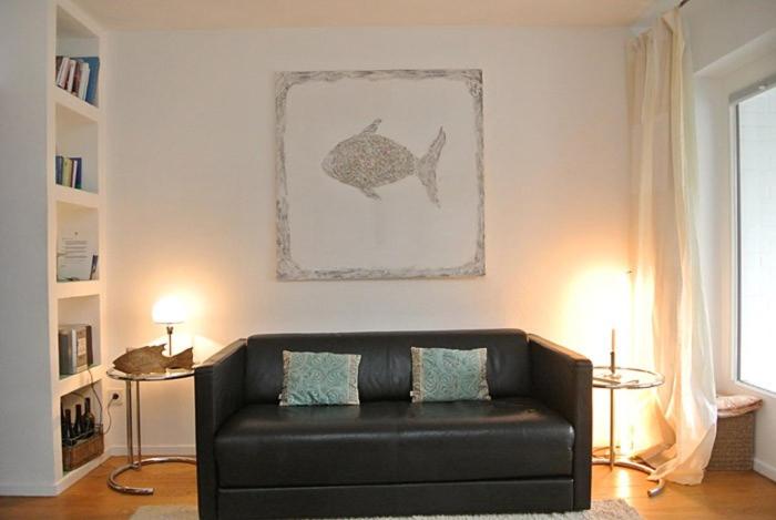 Apartment with Balcony photo 3
