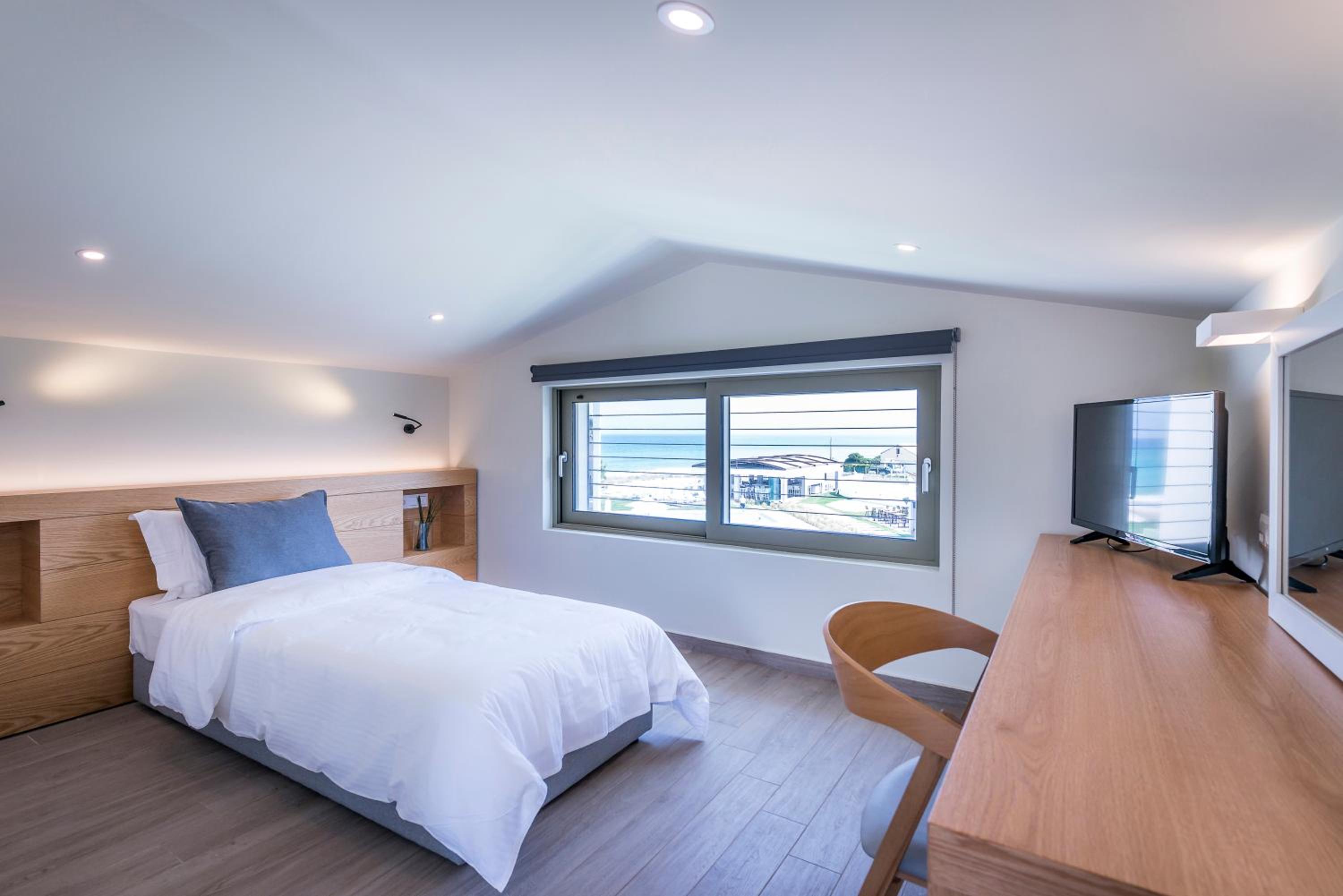 Premium Suite with Sea View photo 1