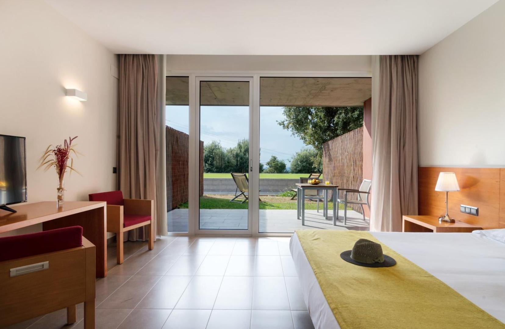 Habitación Doble con Bañera de Hidromasaje