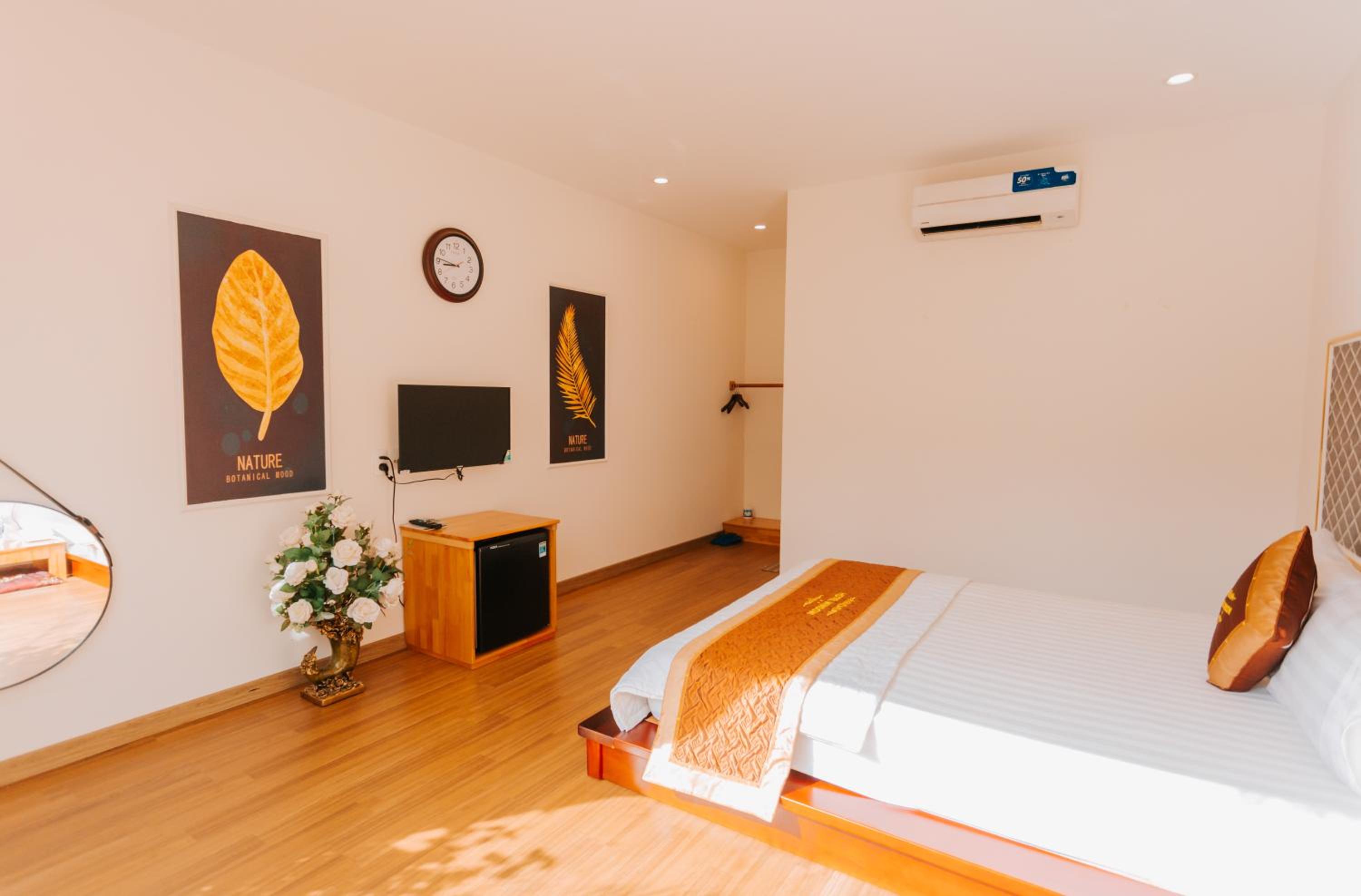 Double Room - Photo 9