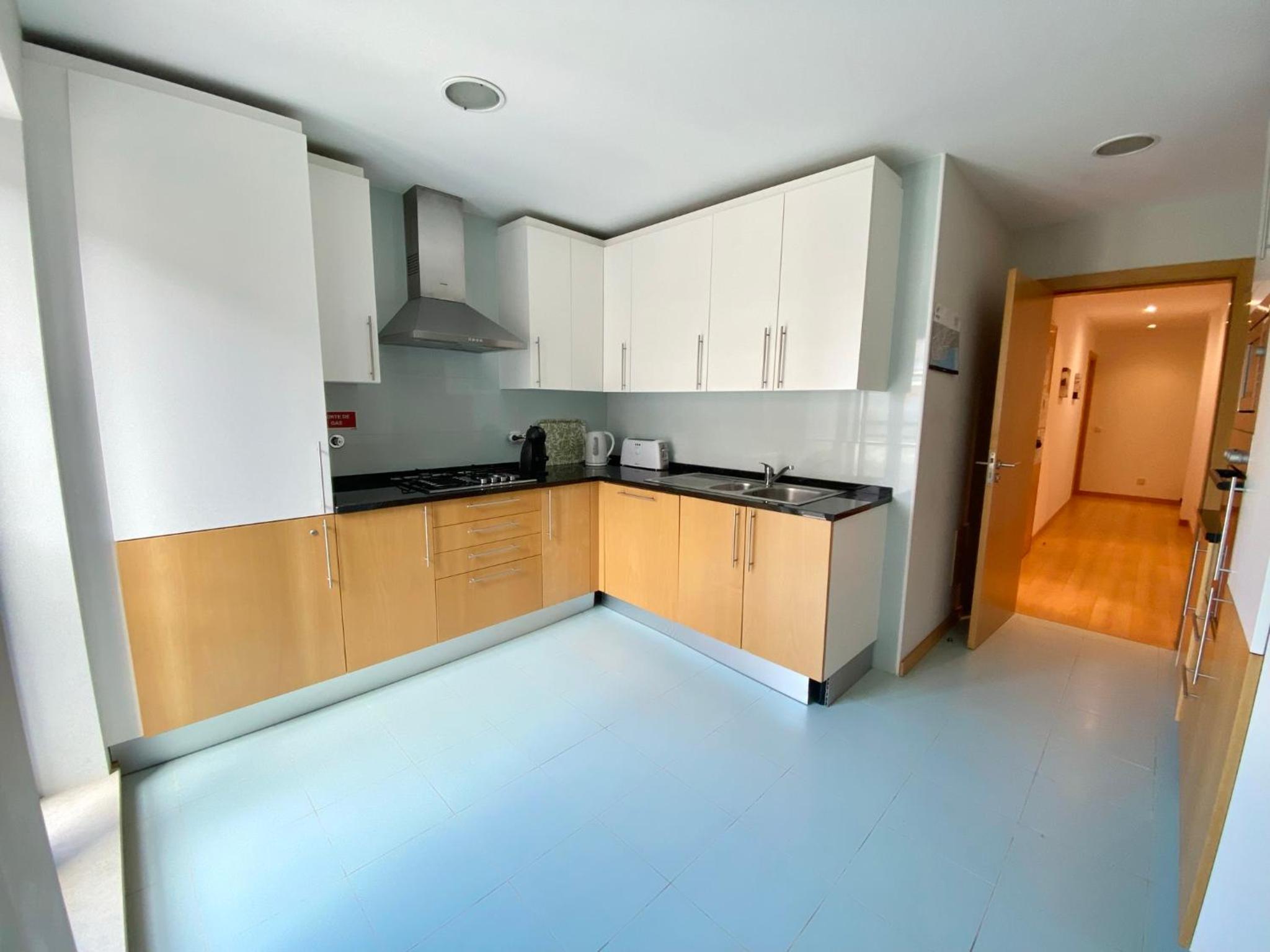 Two-Bedroom Apartment - Photo 4