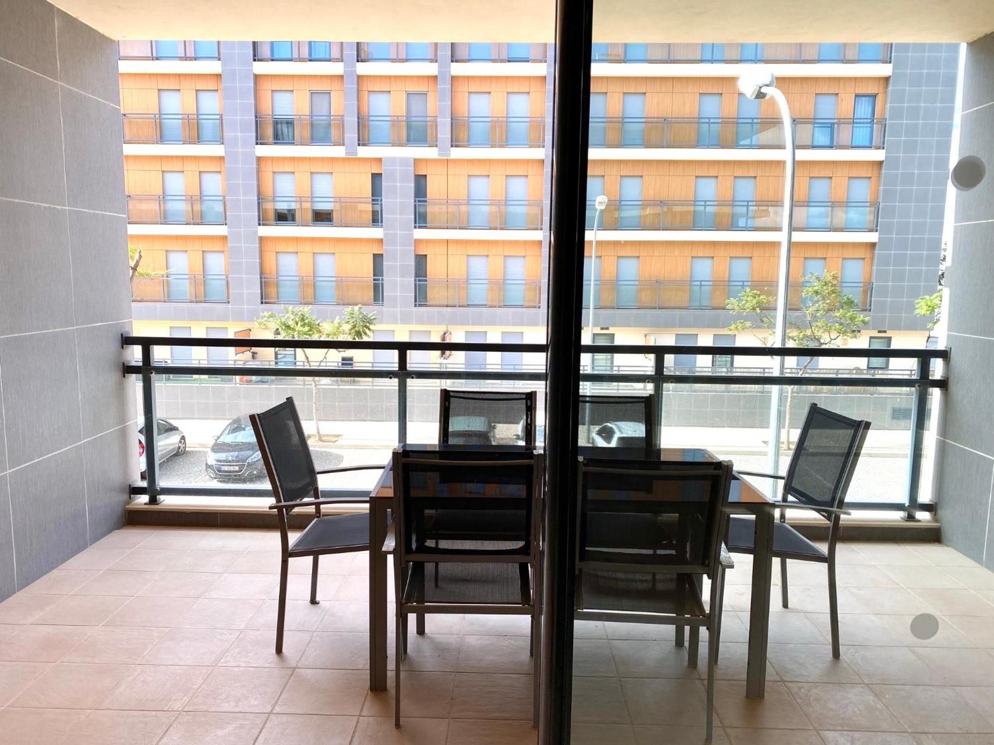Two-Bedroom Apartment - Photo 9
