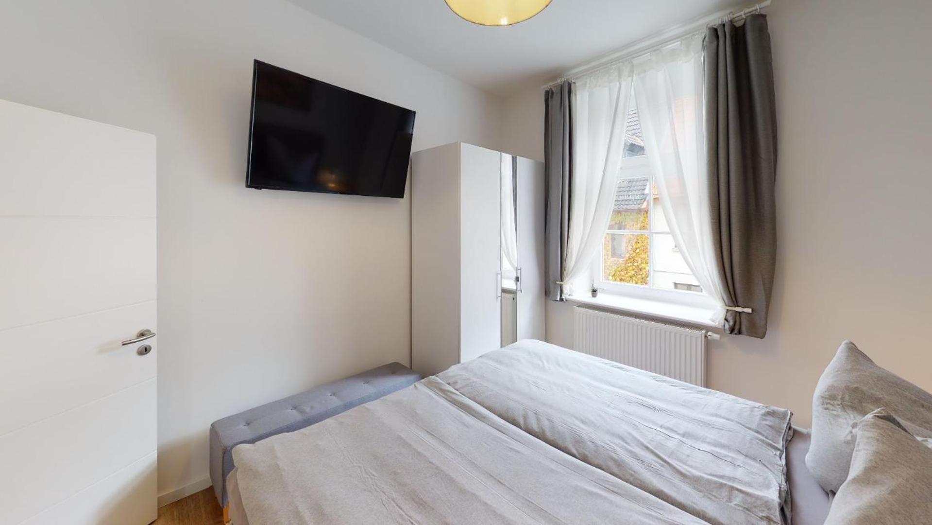 Two-Bedroom Apartment - Photo 6