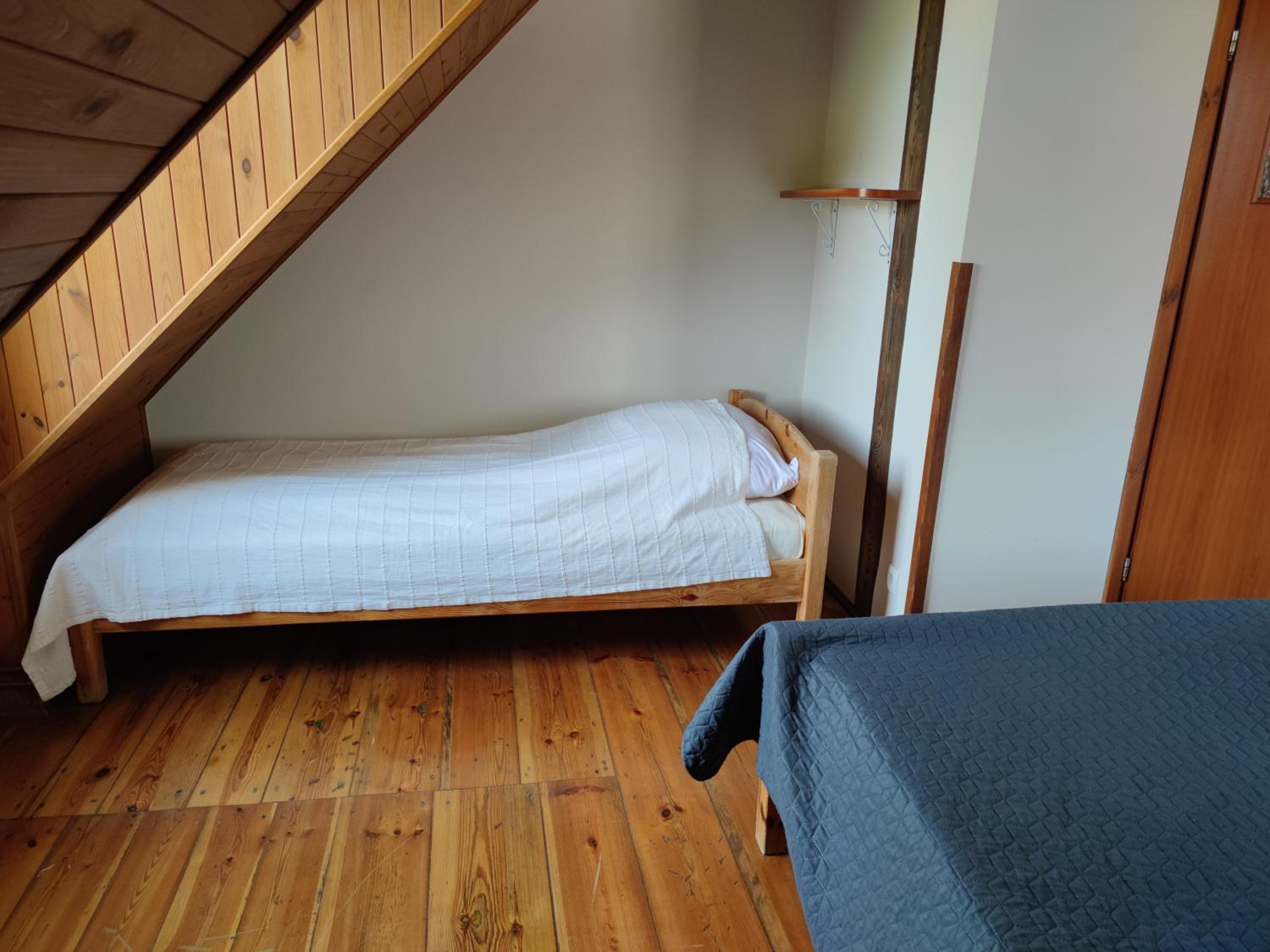 Triple Room with Private Bathroom photo 3