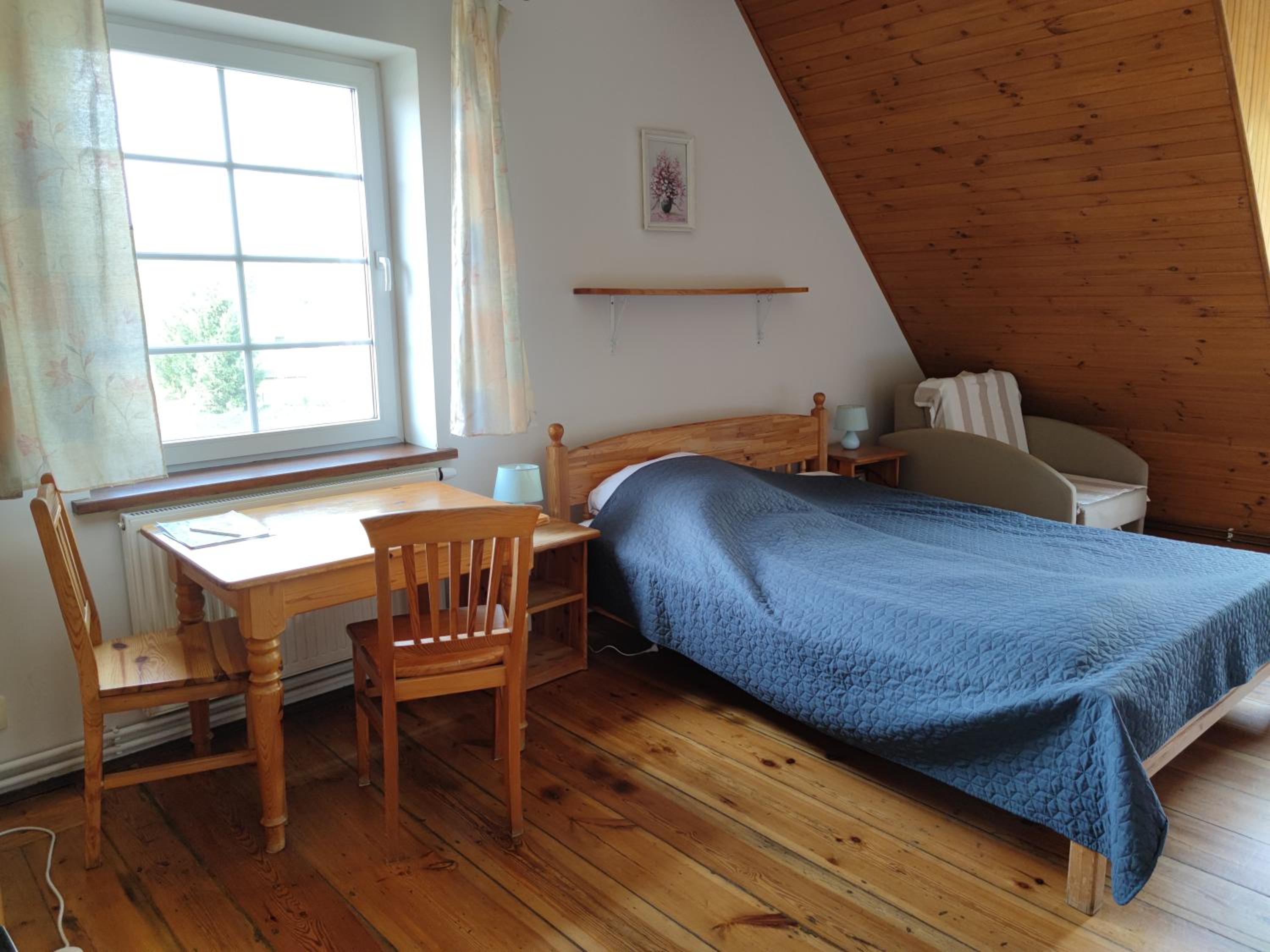 Triple Room with Private Bathroom photo 2