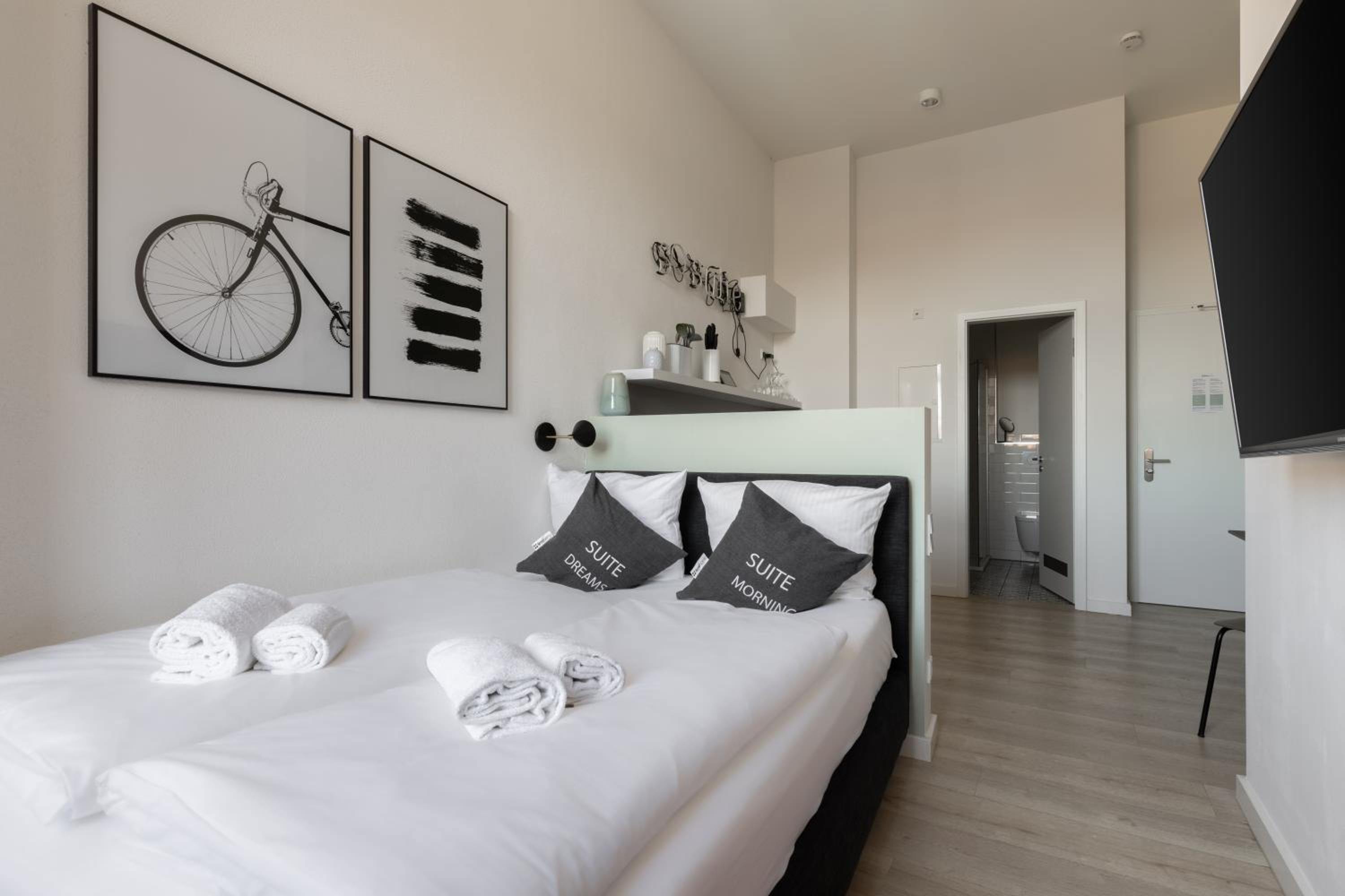 Single Suite S
