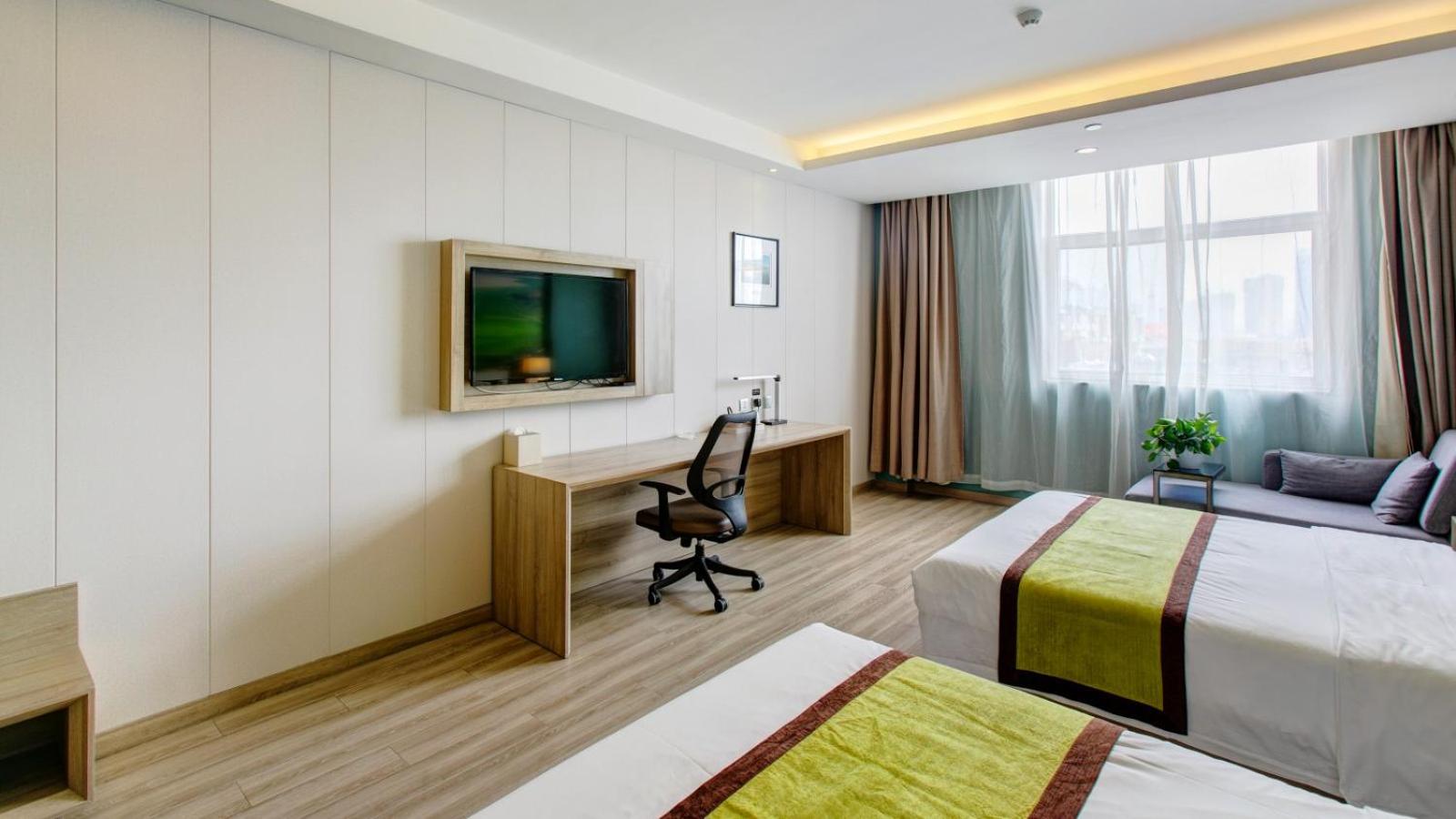 Premier Twin Room