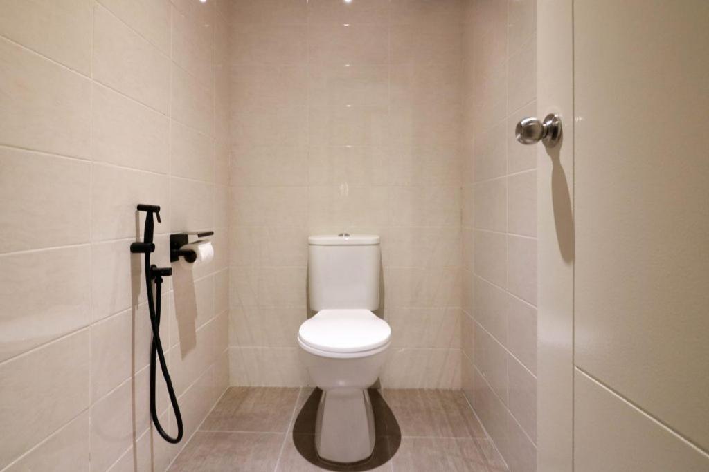 Executive Room - Photo 3