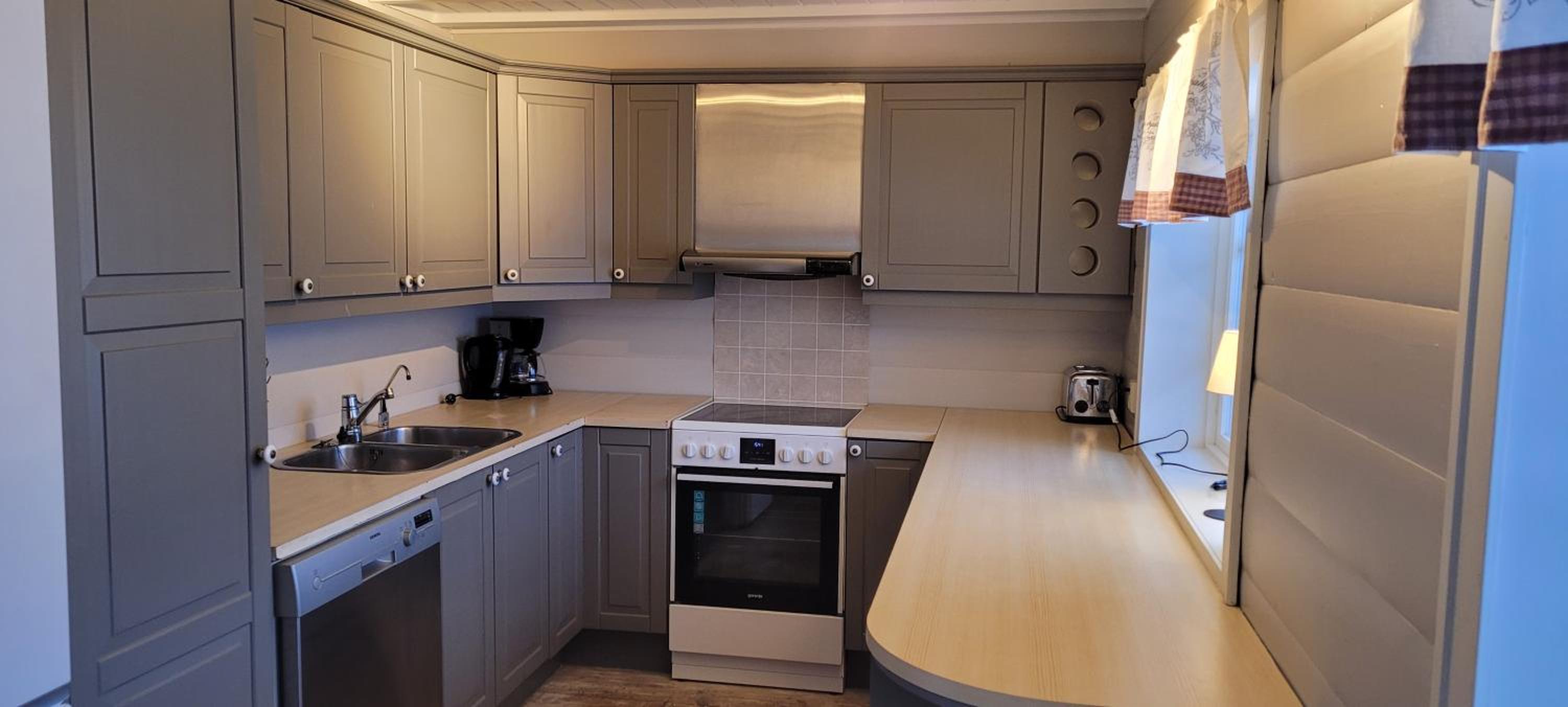 Apartment with Terrace - Photo 3