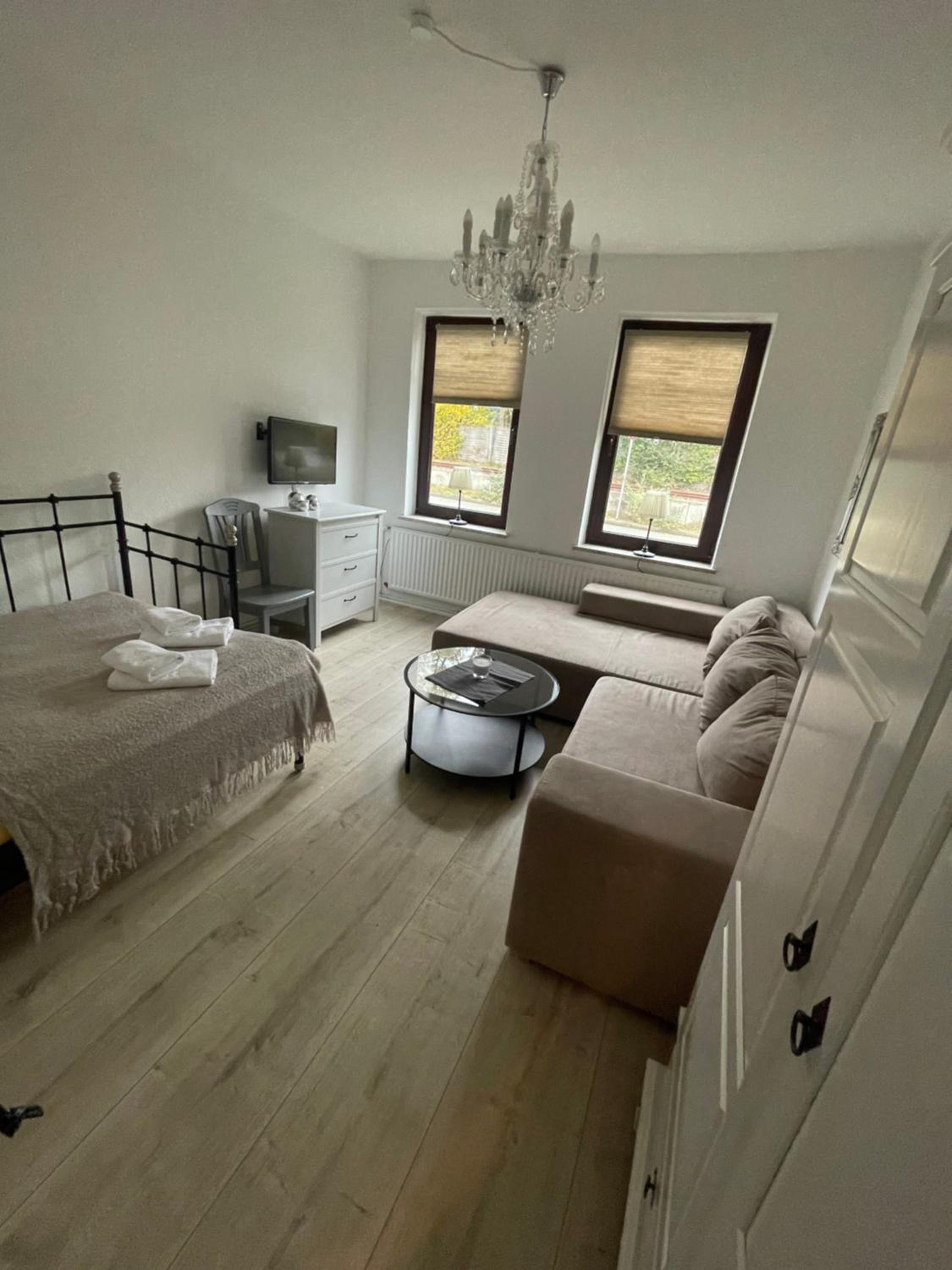 Apartment - Ground Floor photo 2