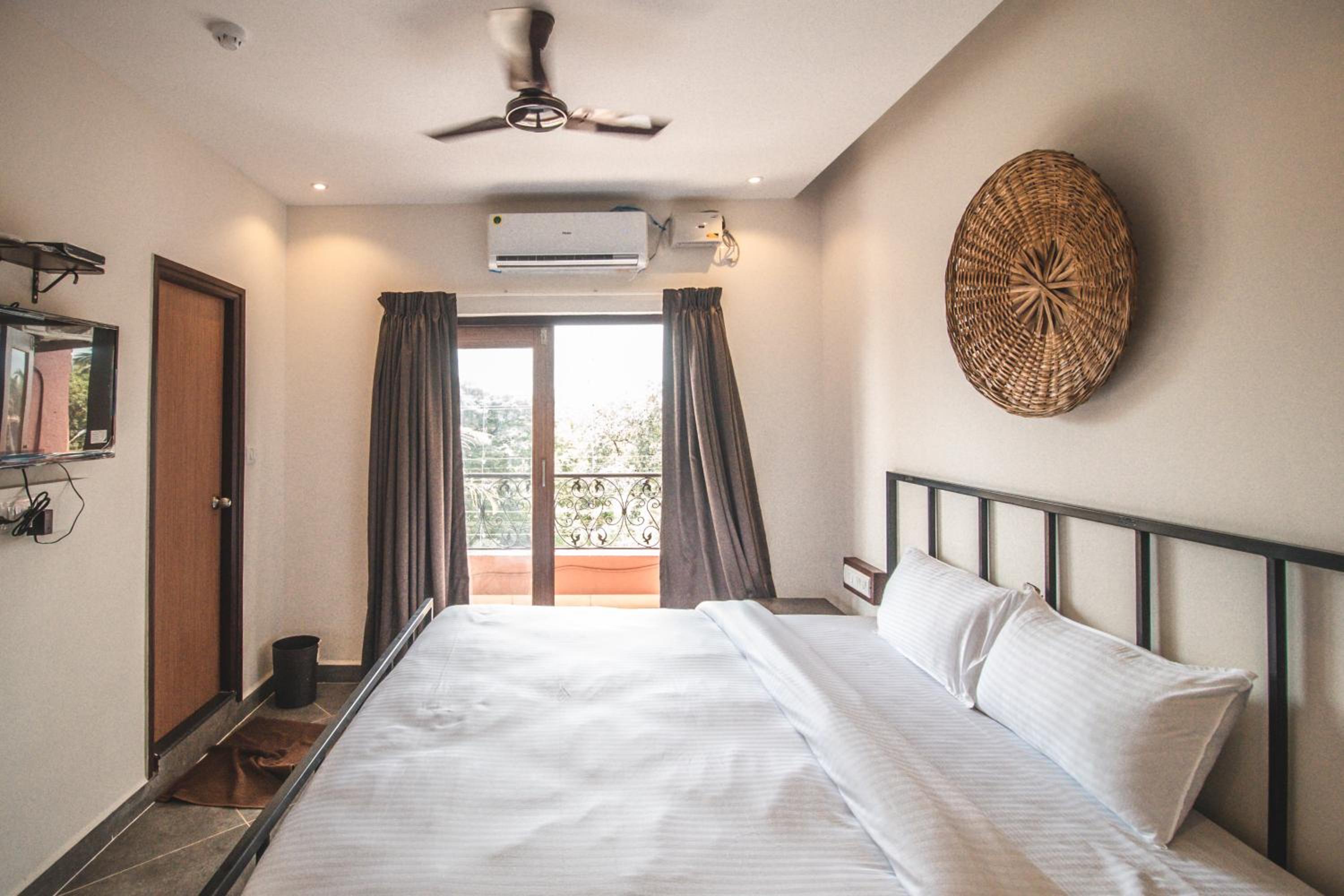 Deluxe Double Room photo 2