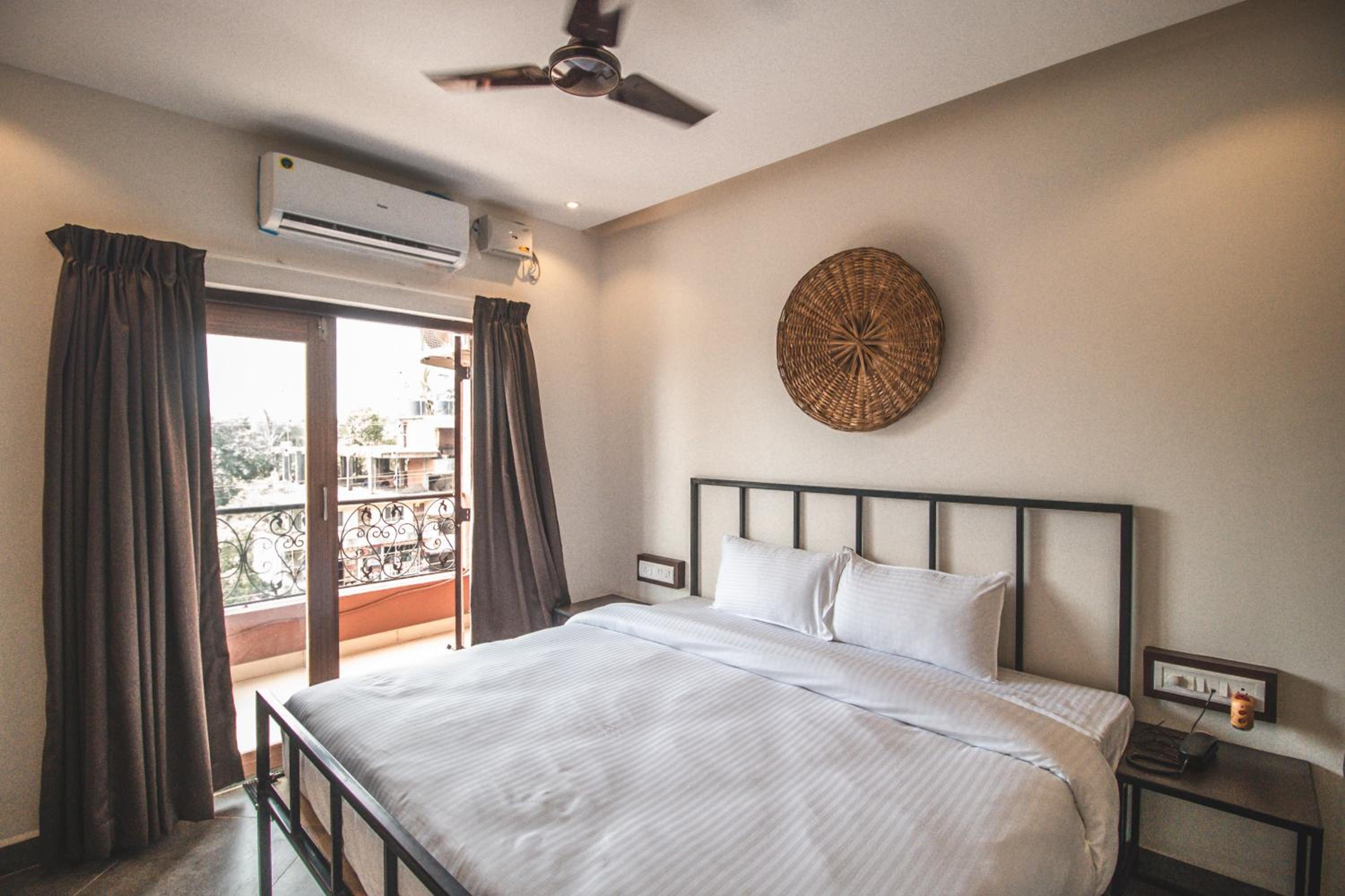 Deluxe Double Room photo 3