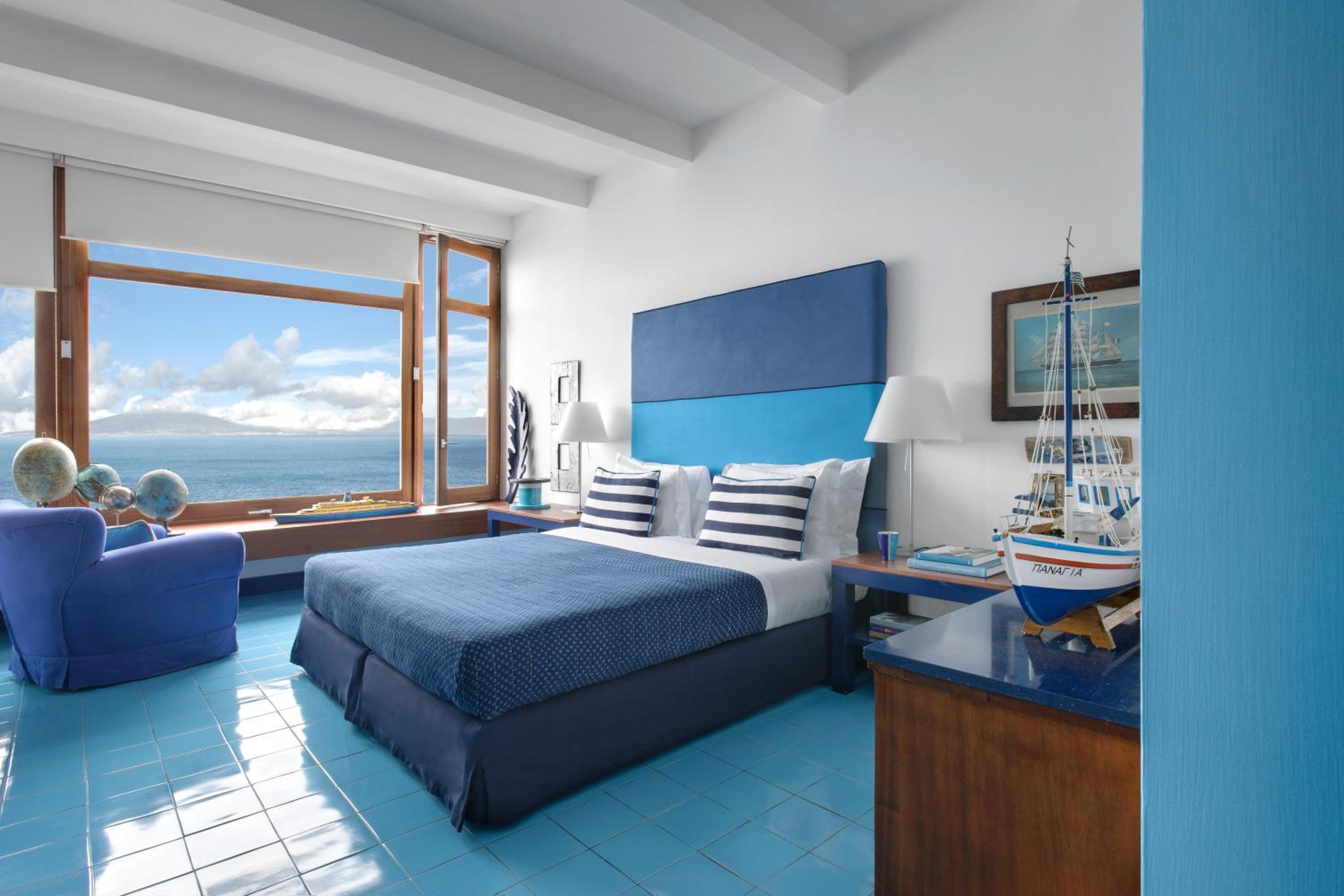 Deluxe Double Room with Sea View - Photo 1