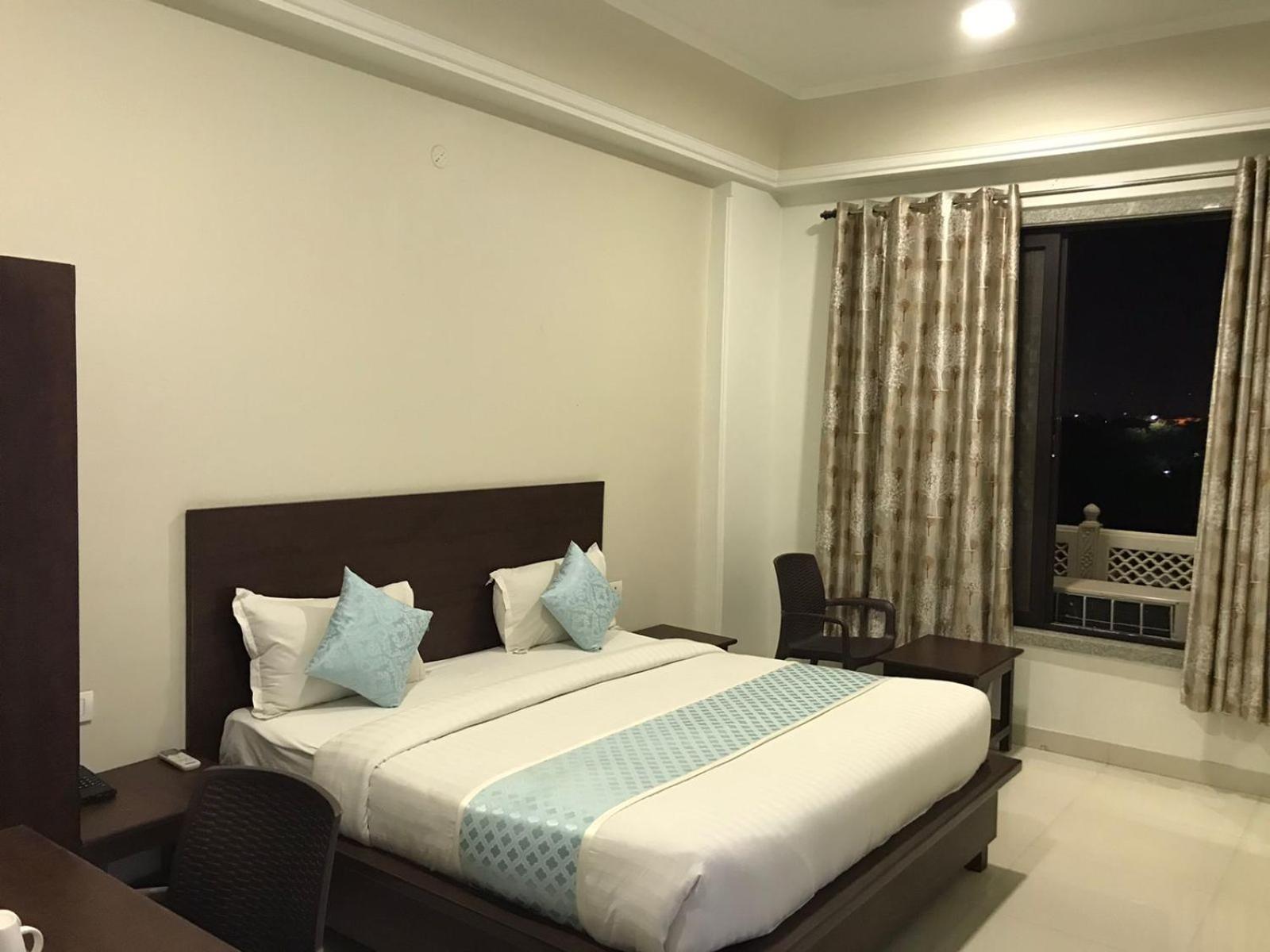 Superior Double Room - Photo 4