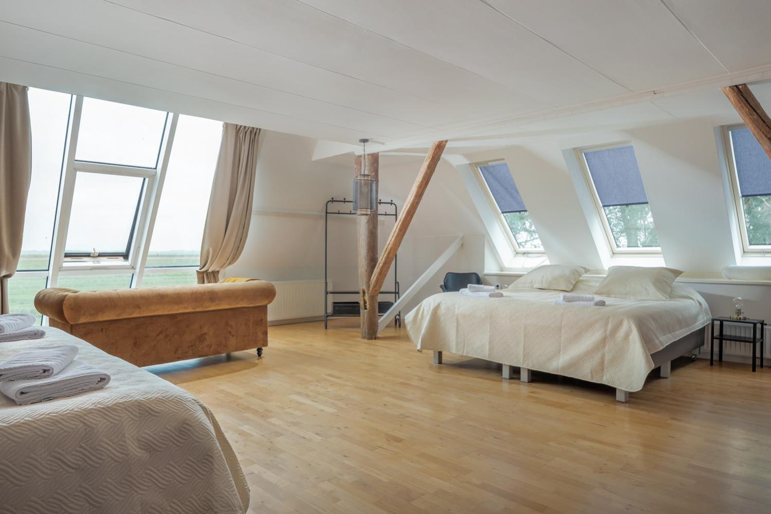 Villa photo 1