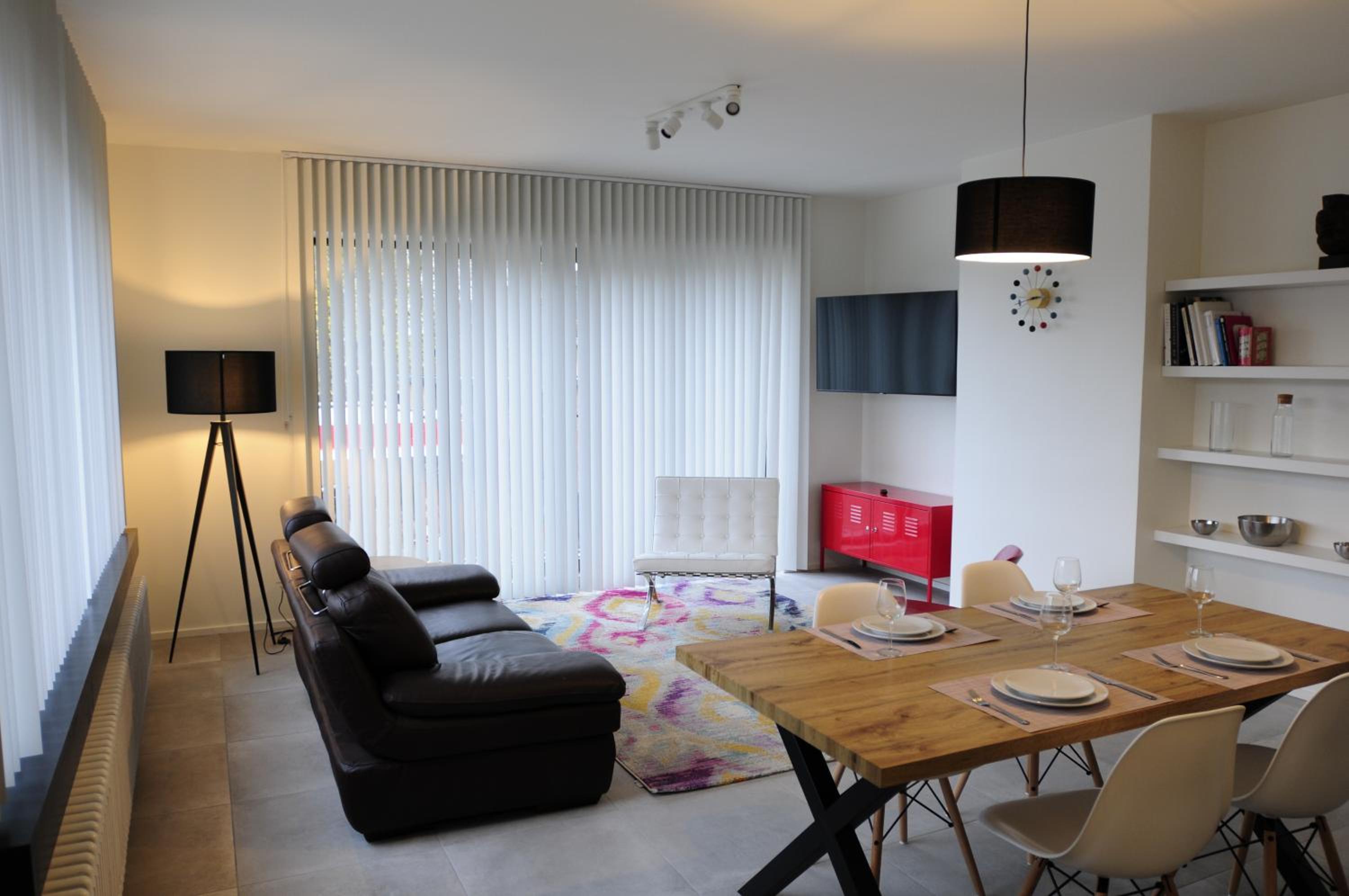 Apartment with Terrace - Photo 11