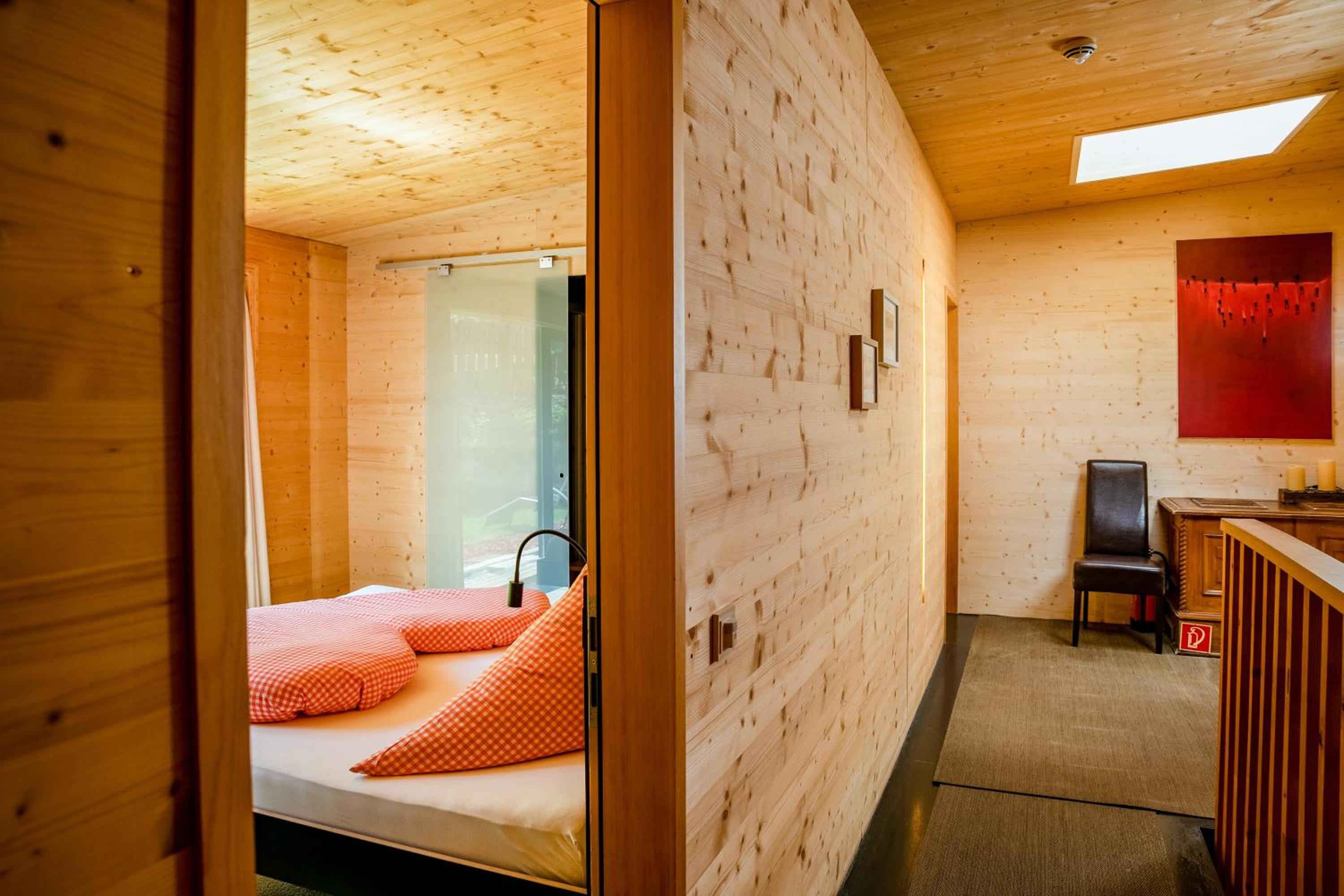 Double Room - Photo 6