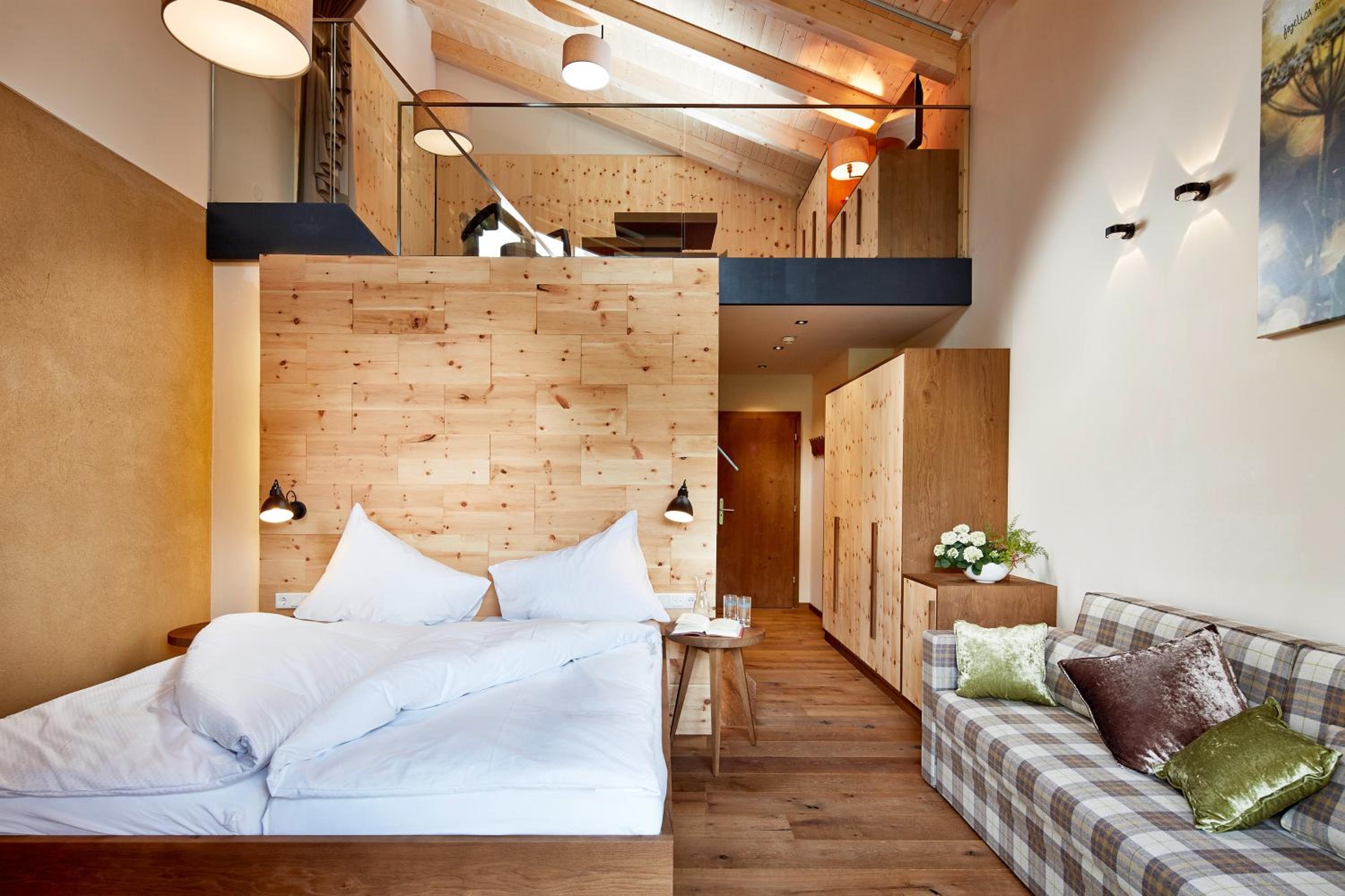 Duplex Suite - Photo 4