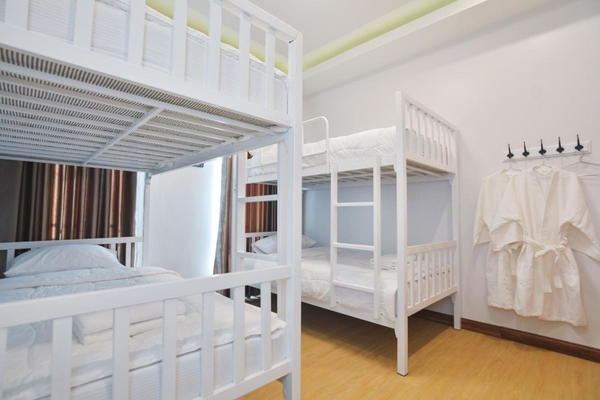 Three-Bedroom Villa - Photo 36