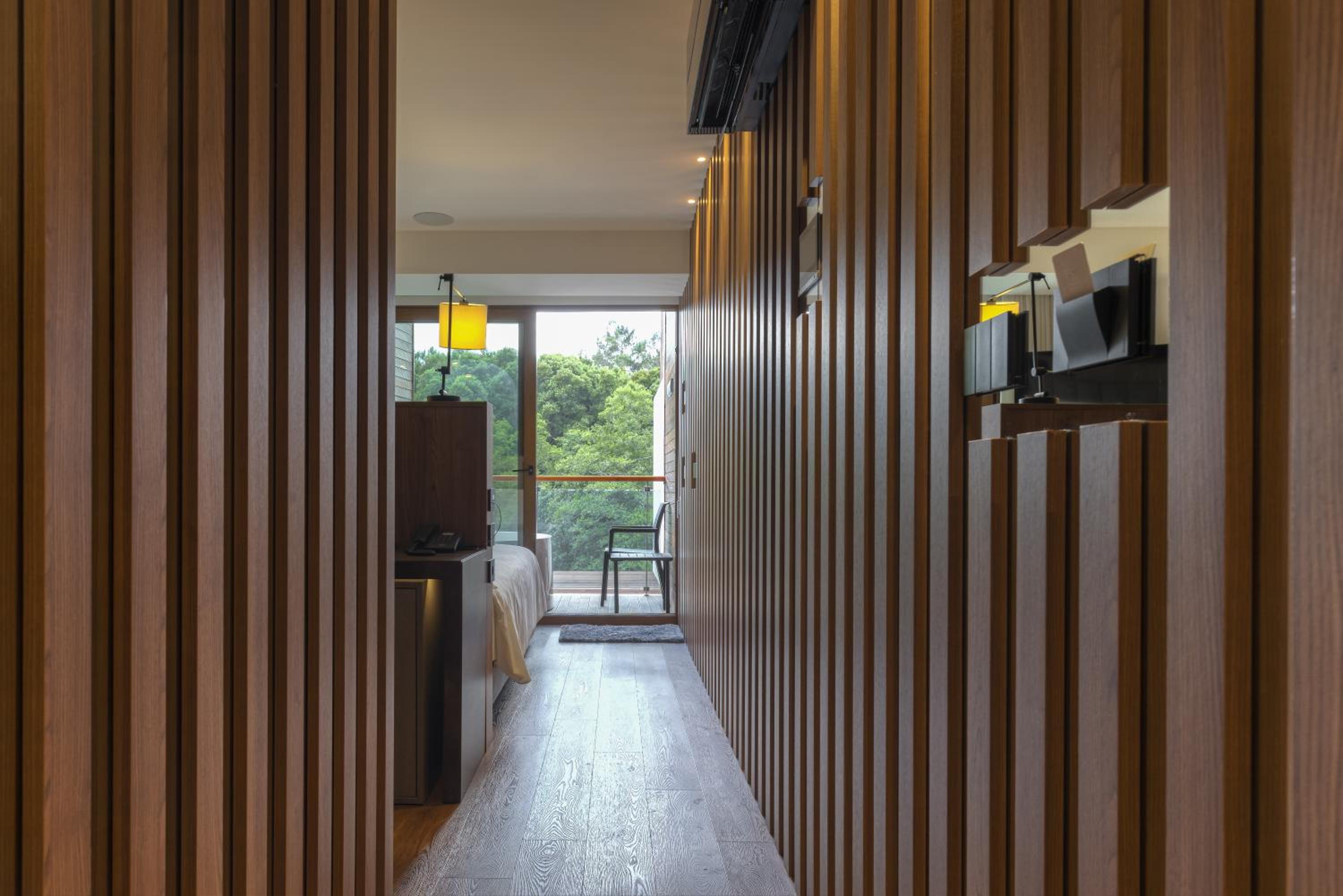 King Room with Spa Bath - Photo 3