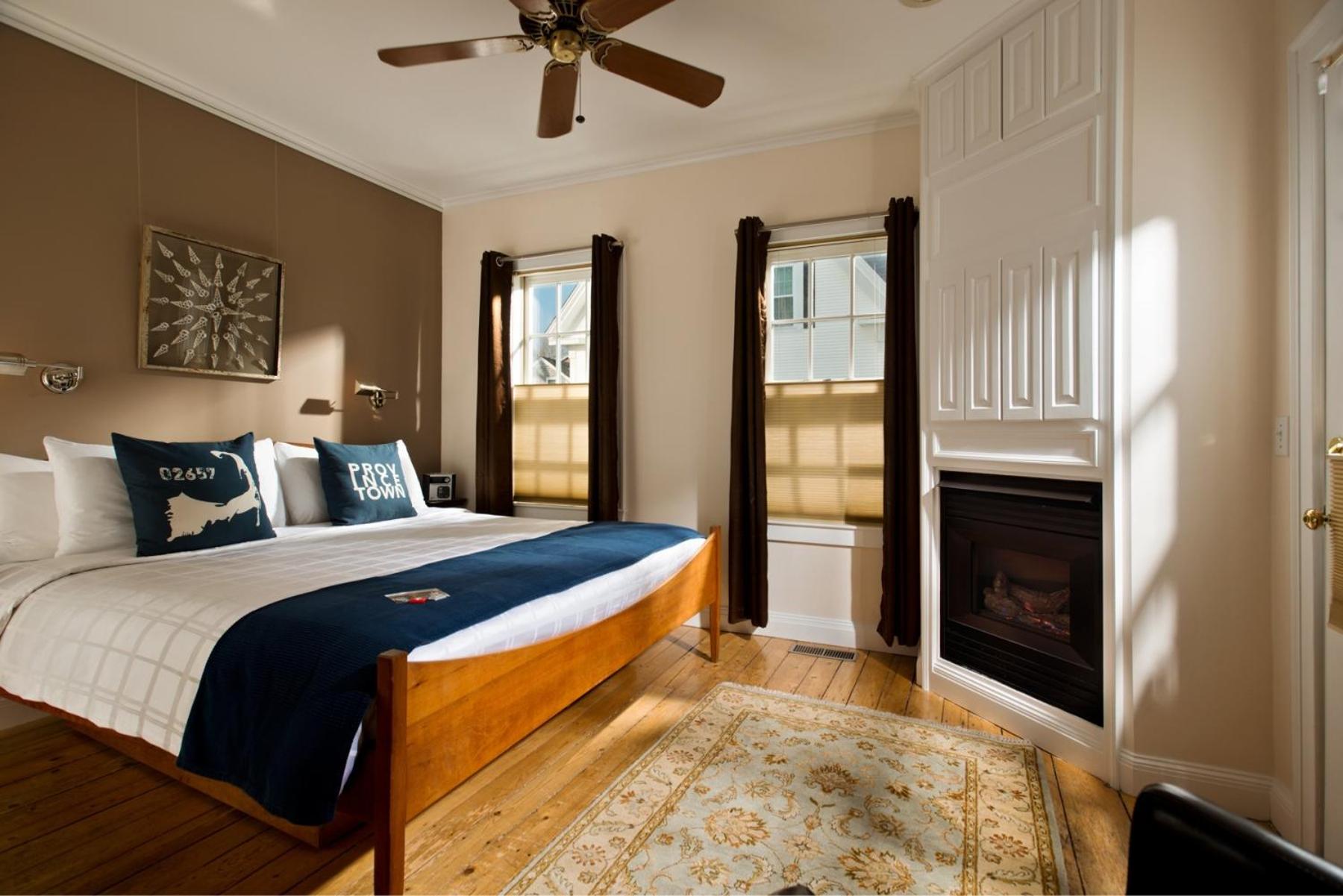 Deluxe King Room - Room 1
